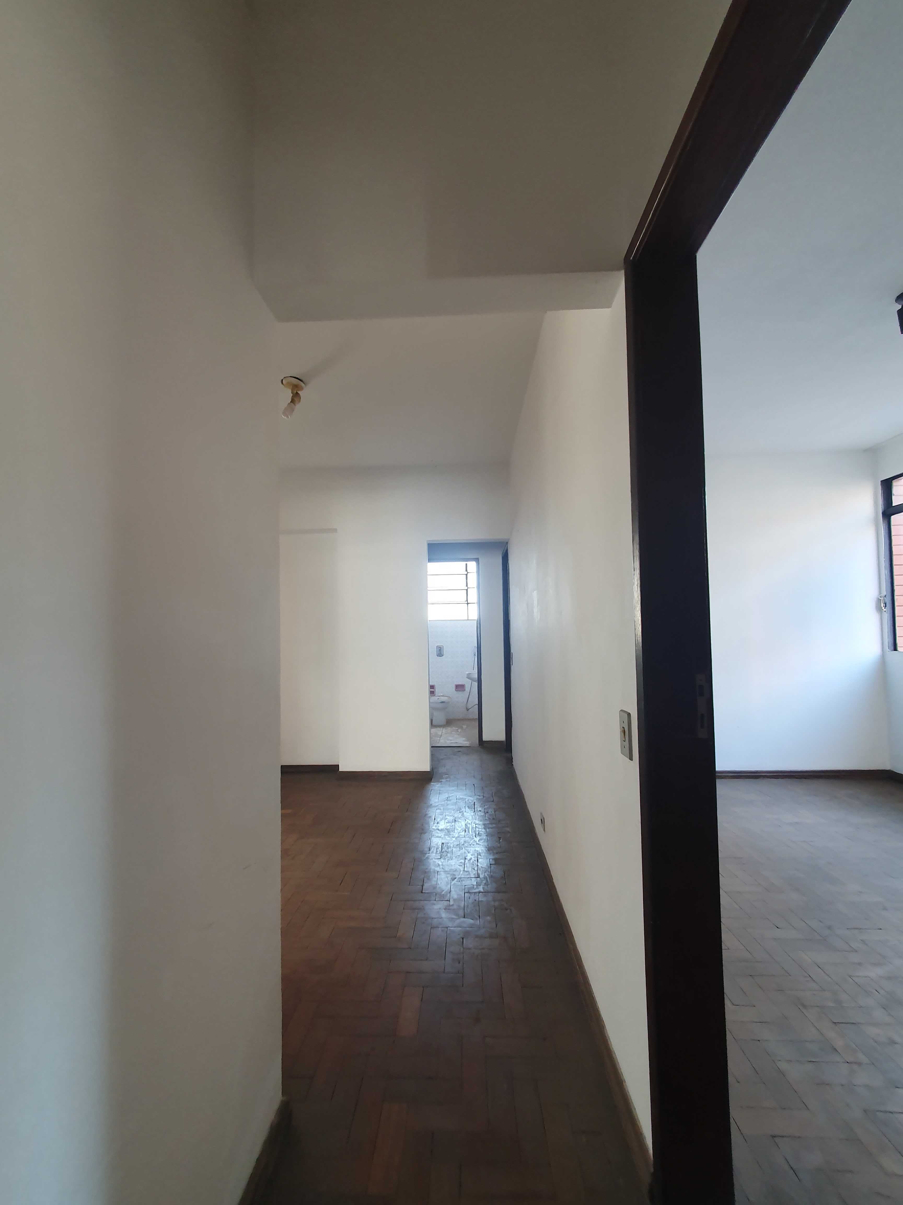 Apartamento à venda com 3 quartos, 110m² - Foto 5