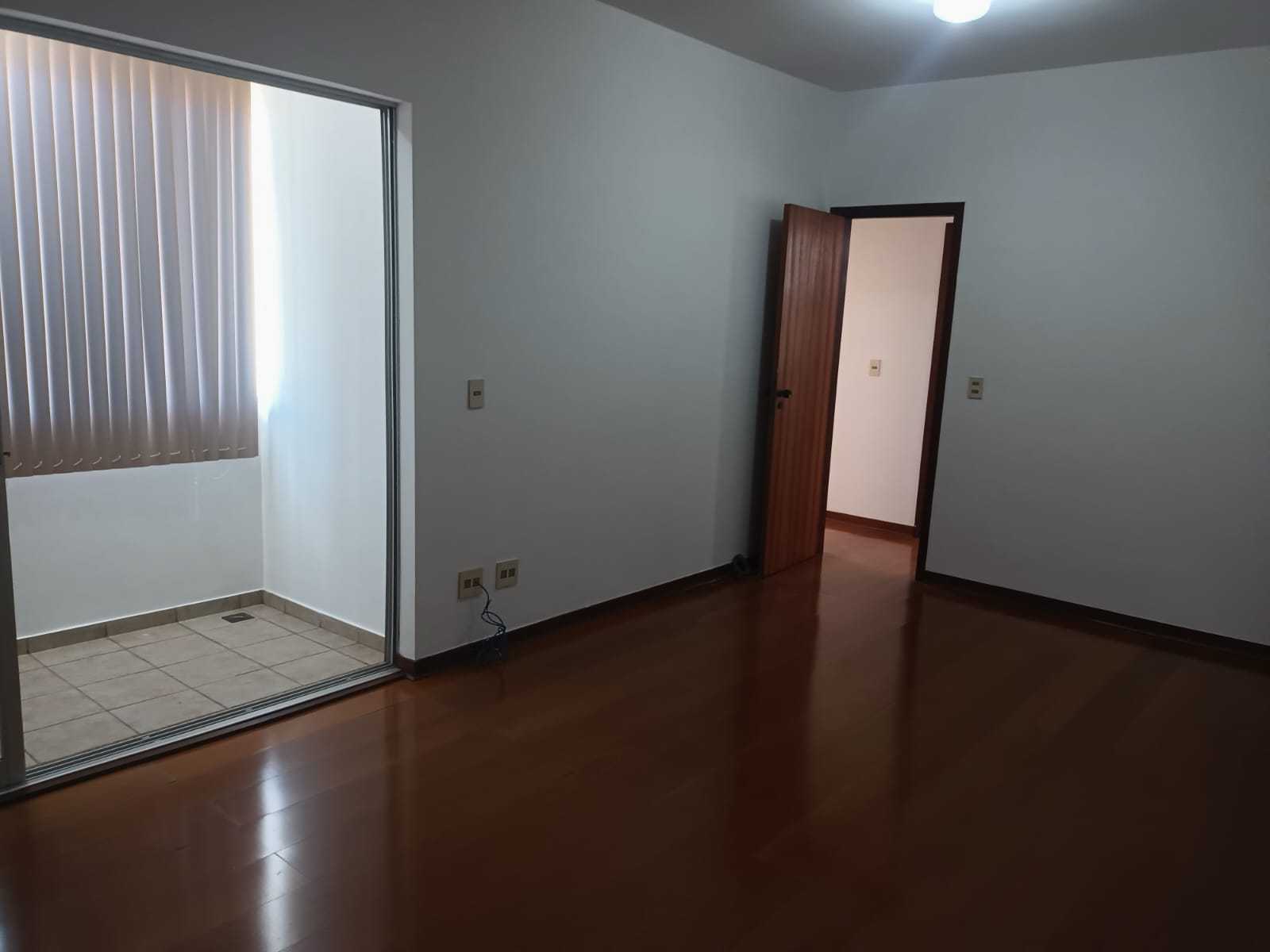 Apartamento à venda com 3 quartos, 78m² - Foto 2