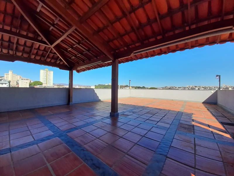 Cobertura à venda com 4 quartos, 216m² - Foto 4