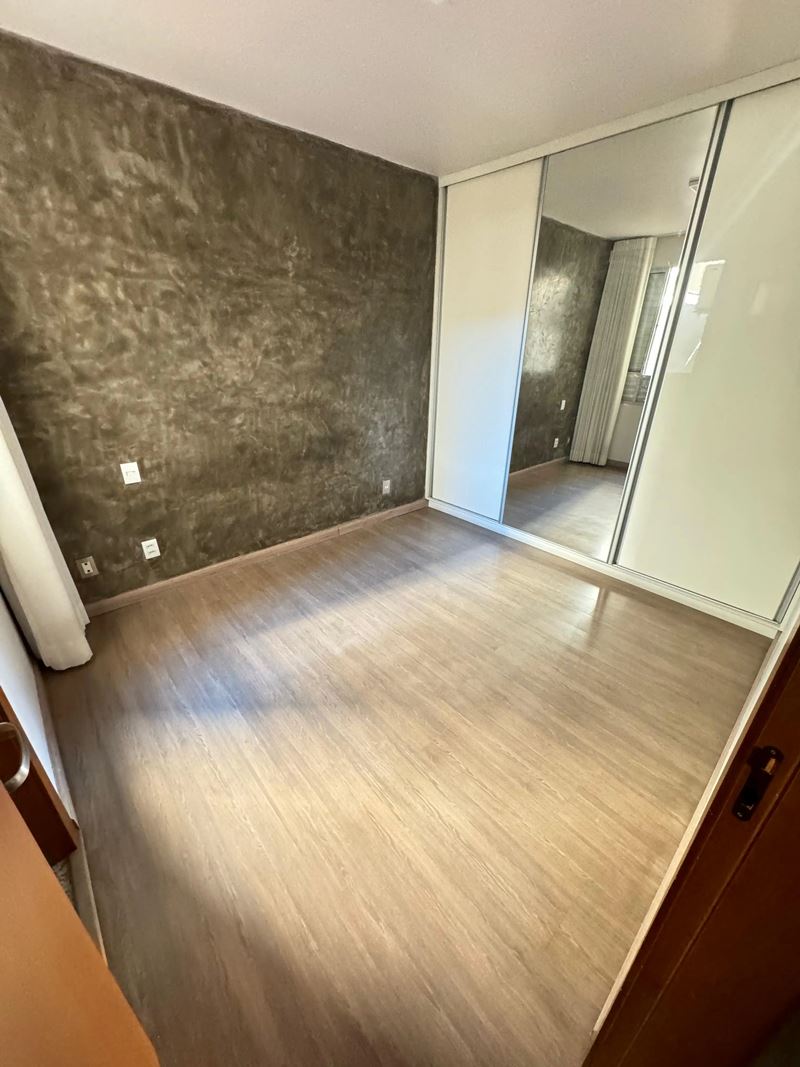 Apartamento à venda com 3 quartos, 156m² - Foto 11