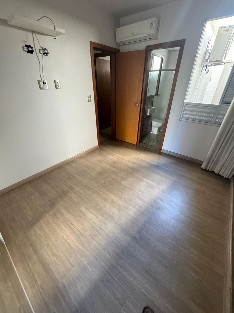 Apartamento à venda com 3 quartos, 156m² - Foto 17