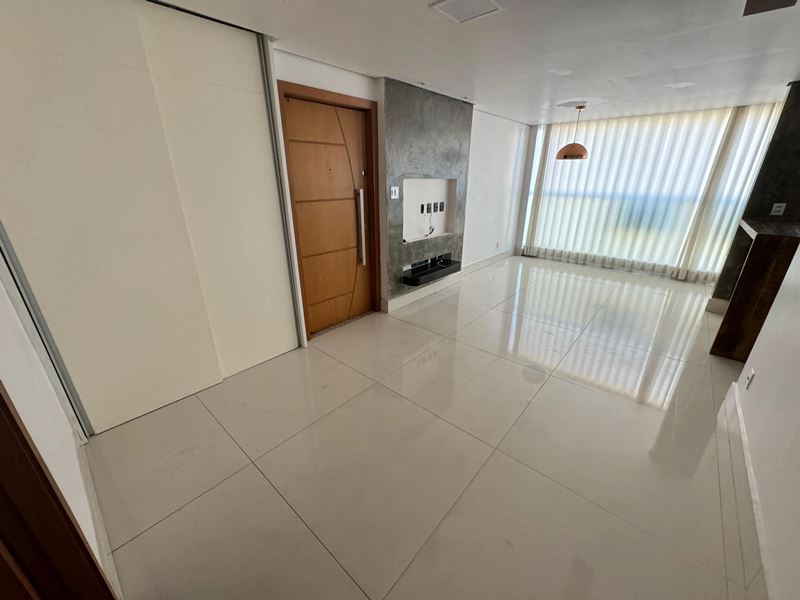 Apartamento à venda com 3 quartos, 156m² - Foto 8