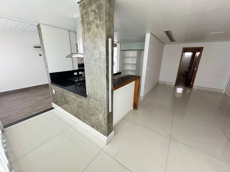 Apartamento à venda com 3 quartos, 156m² - Foto 15