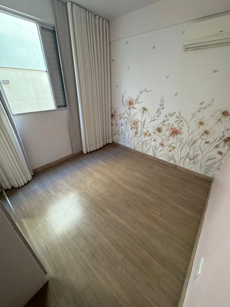 Apartamento à venda com 3 quartos, 156m² - Foto 12