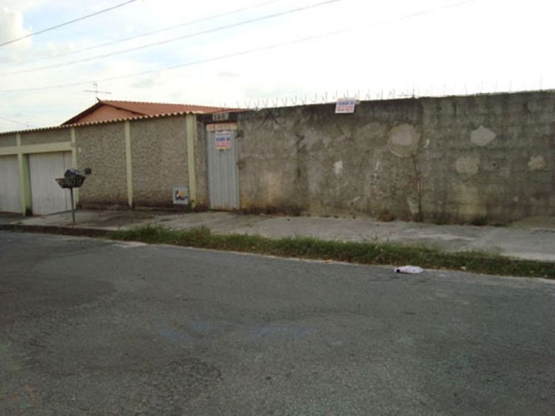 Terreno à venda, 360m² - Foto 1