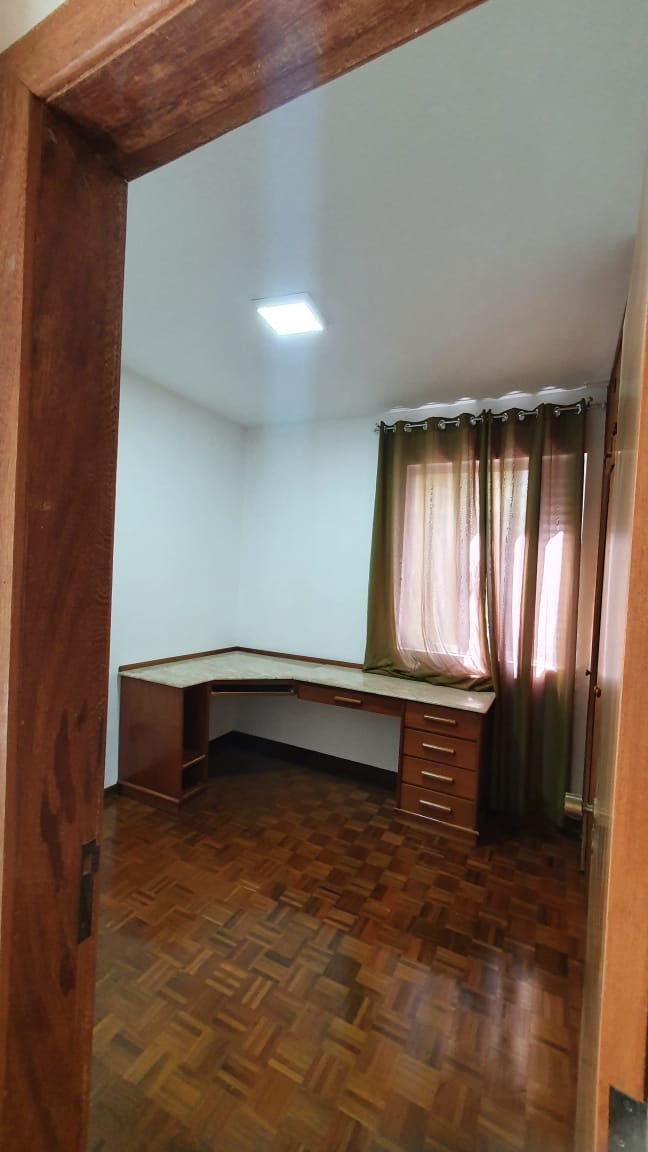 Apartamento para alugar com 3 quartos, 95m² - Foto 15