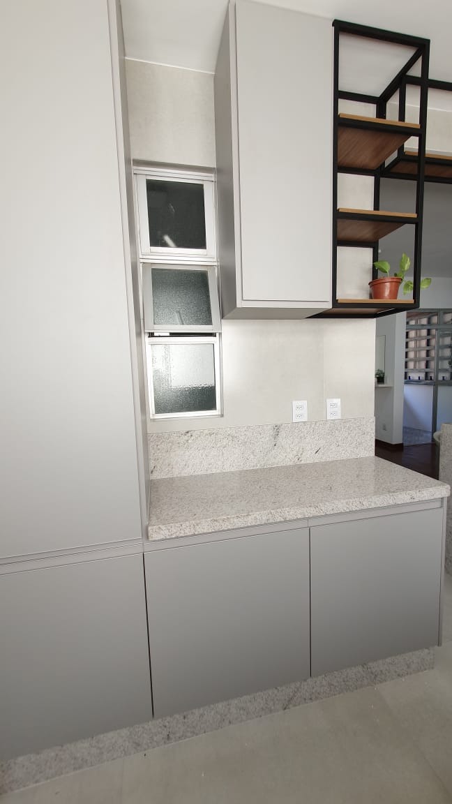 Apartamento para alugar com 3 quartos, 95m² - Foto 11