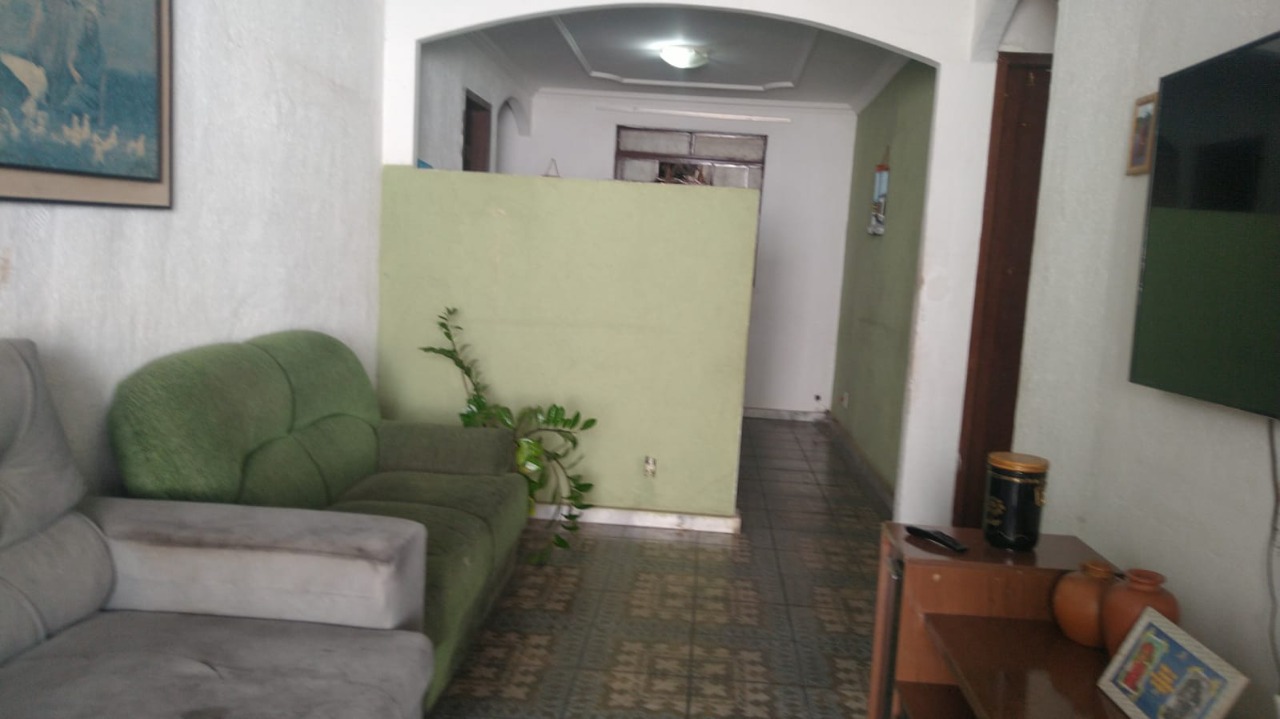 Casa à venda com 3 quartos, 200m² - Foto 7