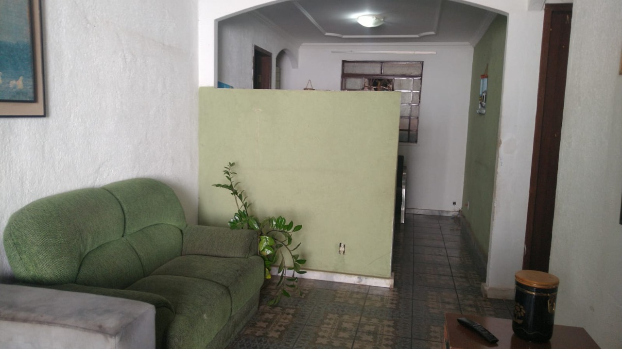 Casa à venda com 3 quartos, 200m² - Foto 8