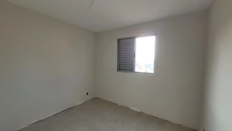 Apartamento à venda com 2 quartos, 55m² - Foto 2