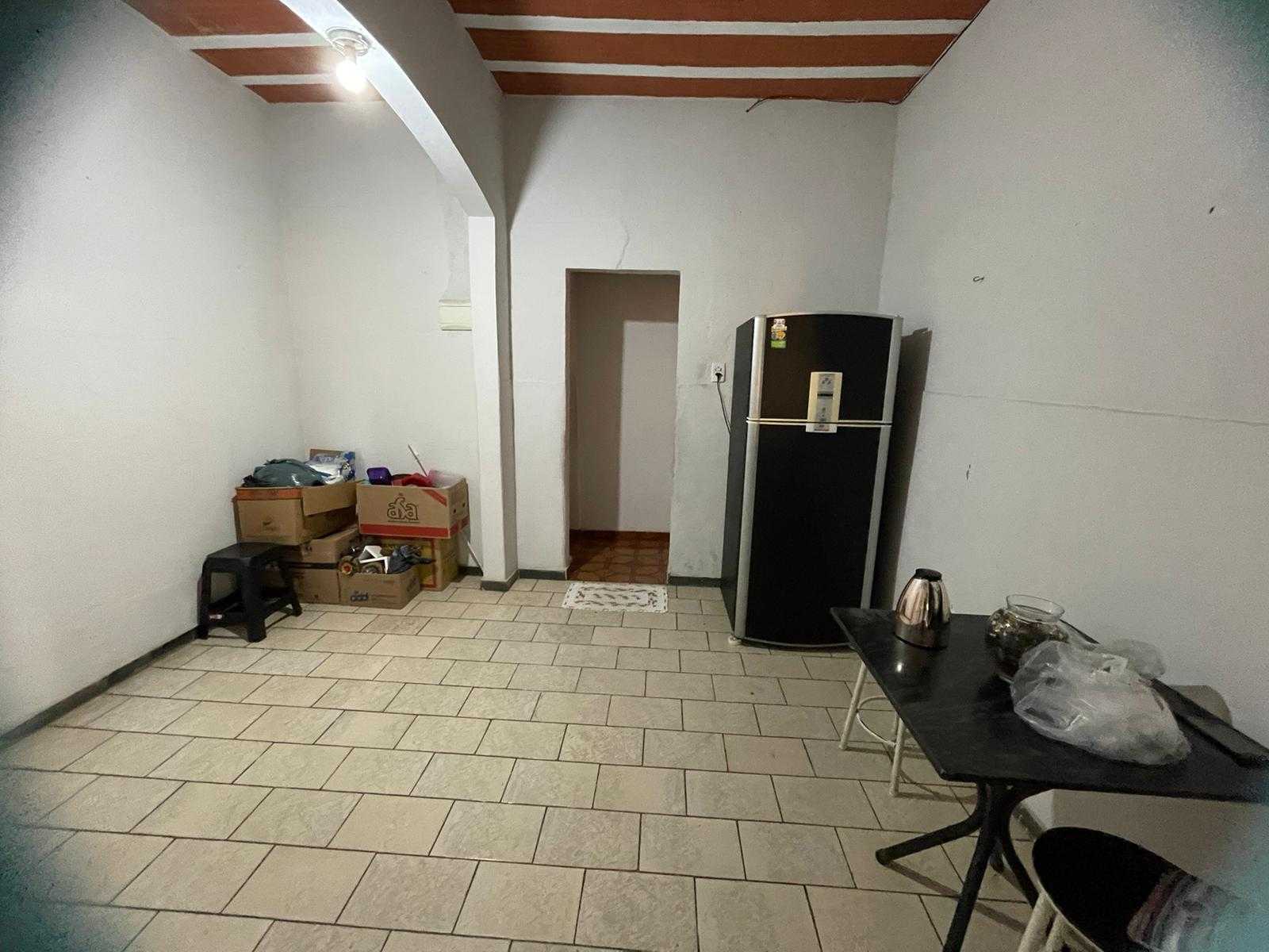 Casa à venda com 3 quartos, 85m² - Foto 7