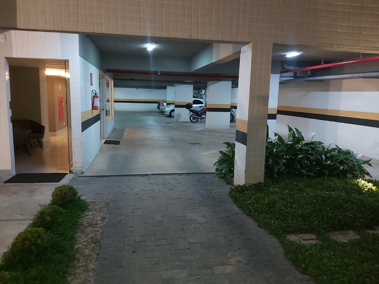 Cobertura à venda com 4 quartos, 166m² - Foto 3