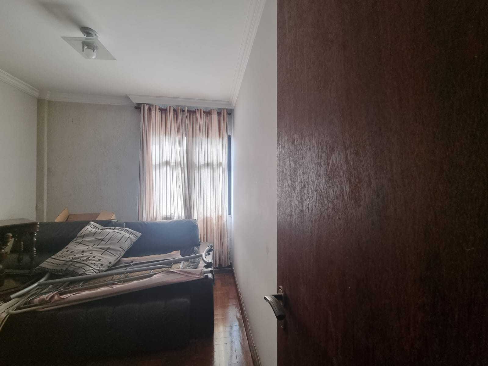 Apartamento à venda com 3 quartos, 110m² - Foto 11