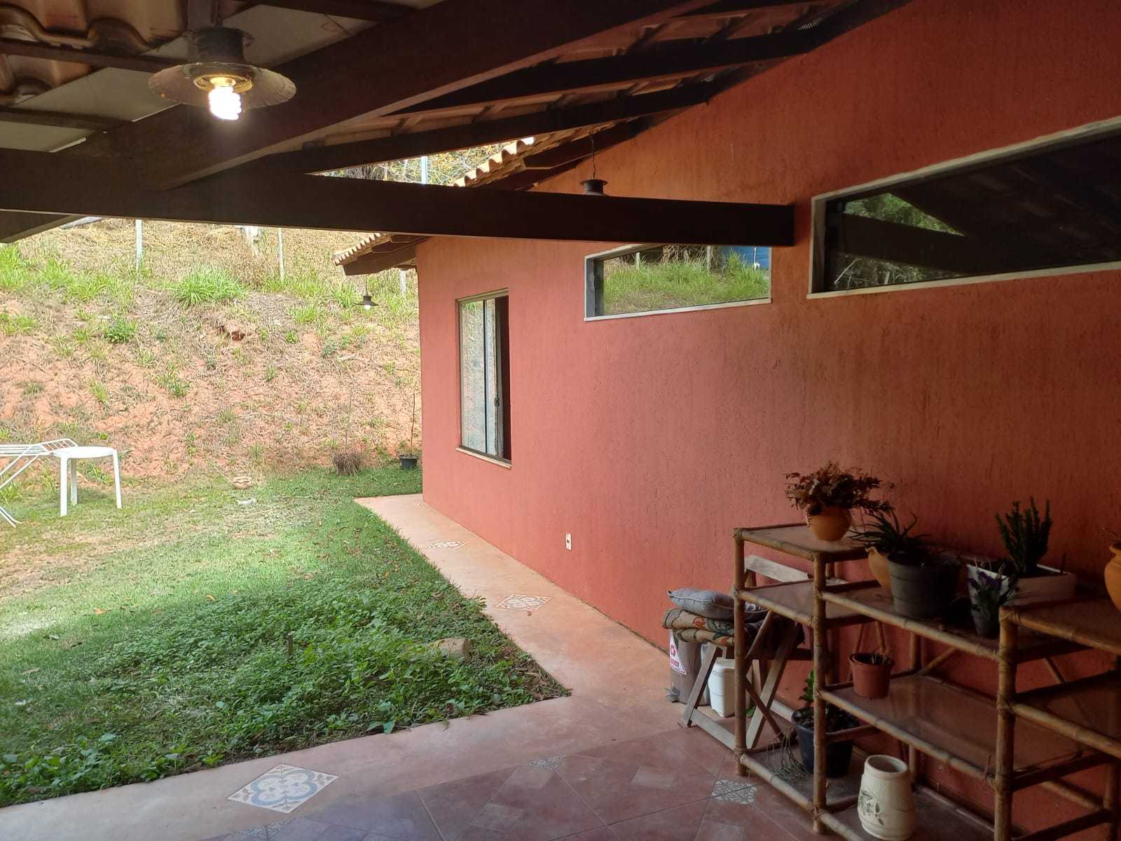 Chácara à venda com 4 quartos, 130m² - Foto 13