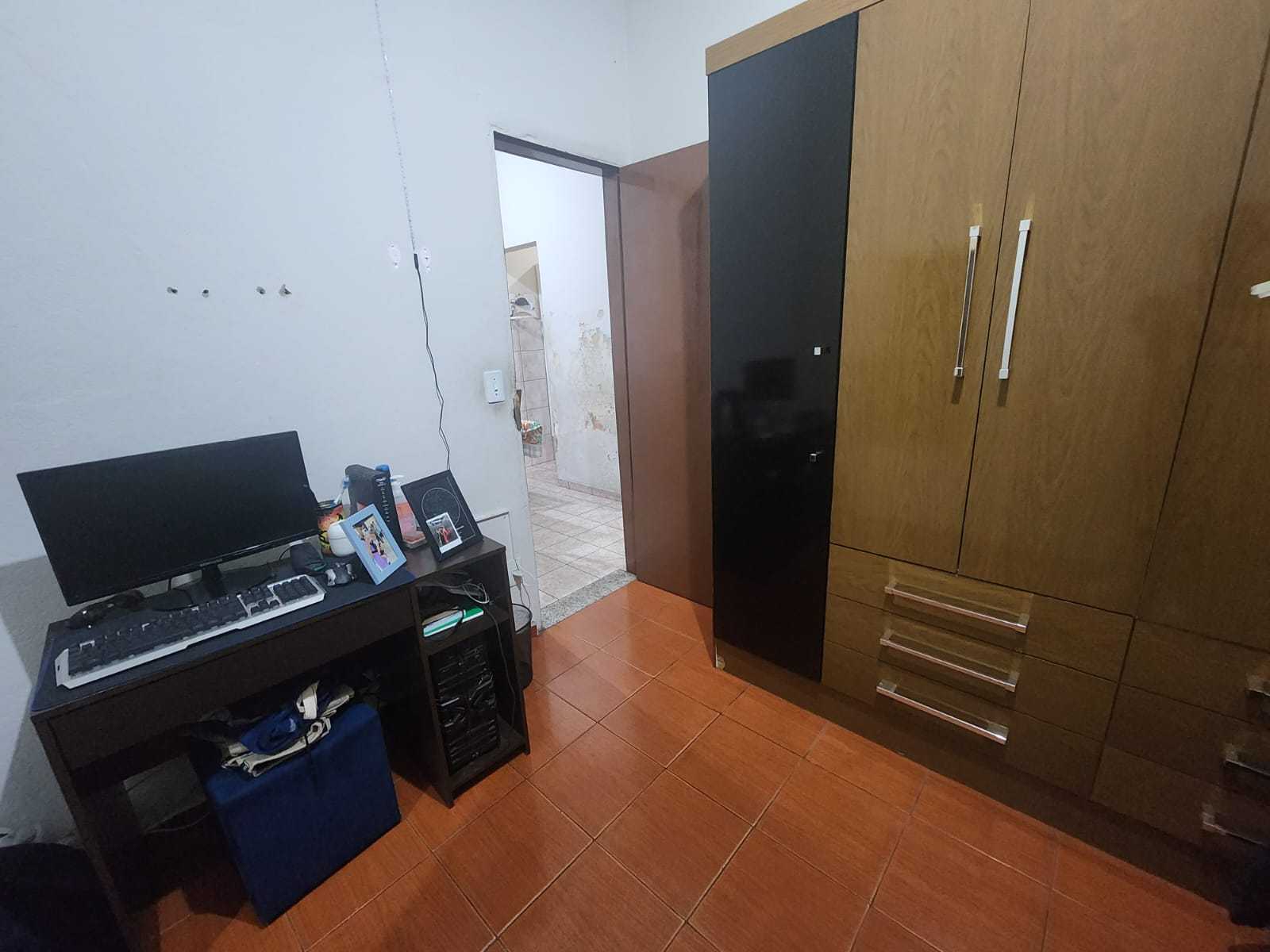 Casa à venda com 4 quartos, 440m² - Foto 22