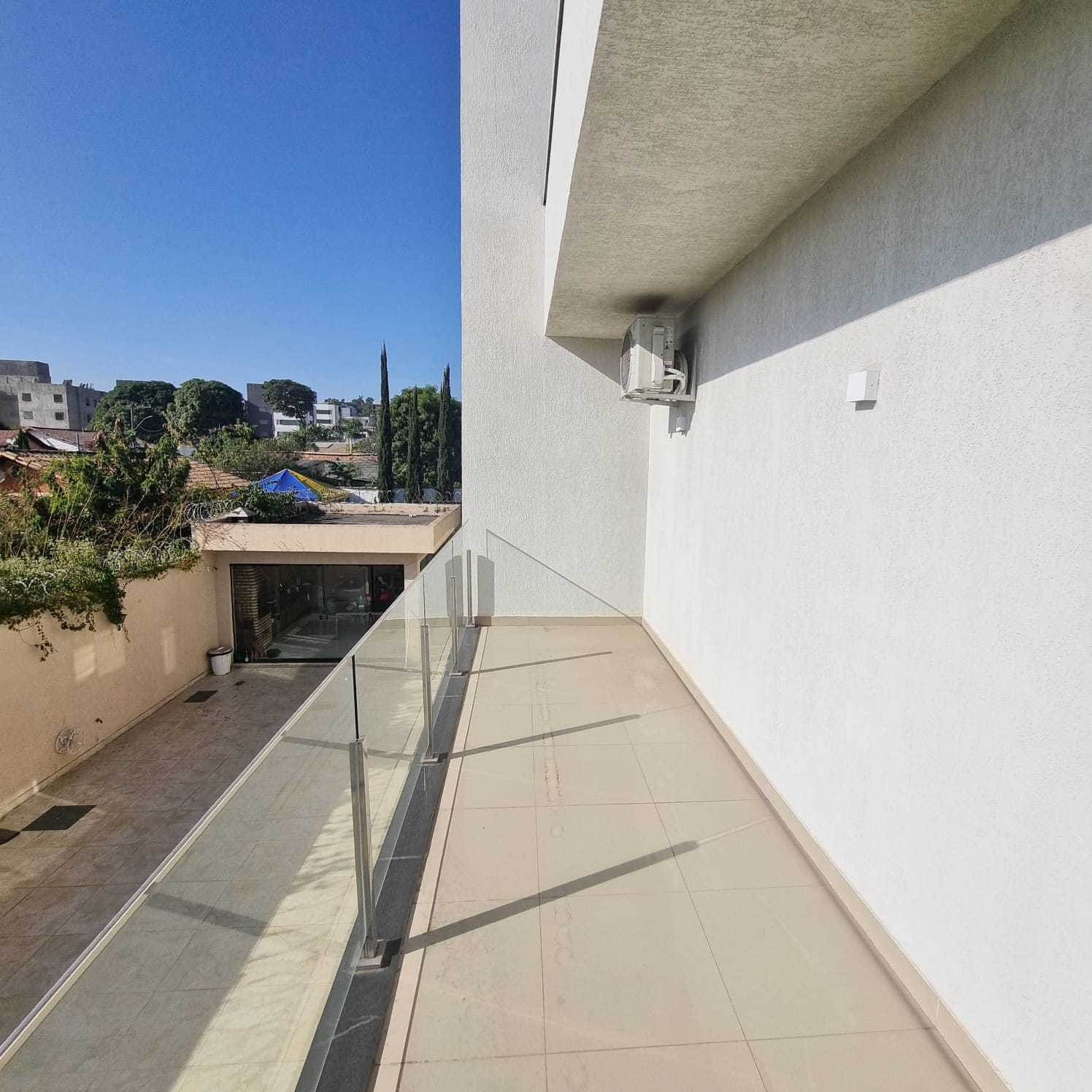 Casa à venda com 6 quartos, 550m² - Foto 23