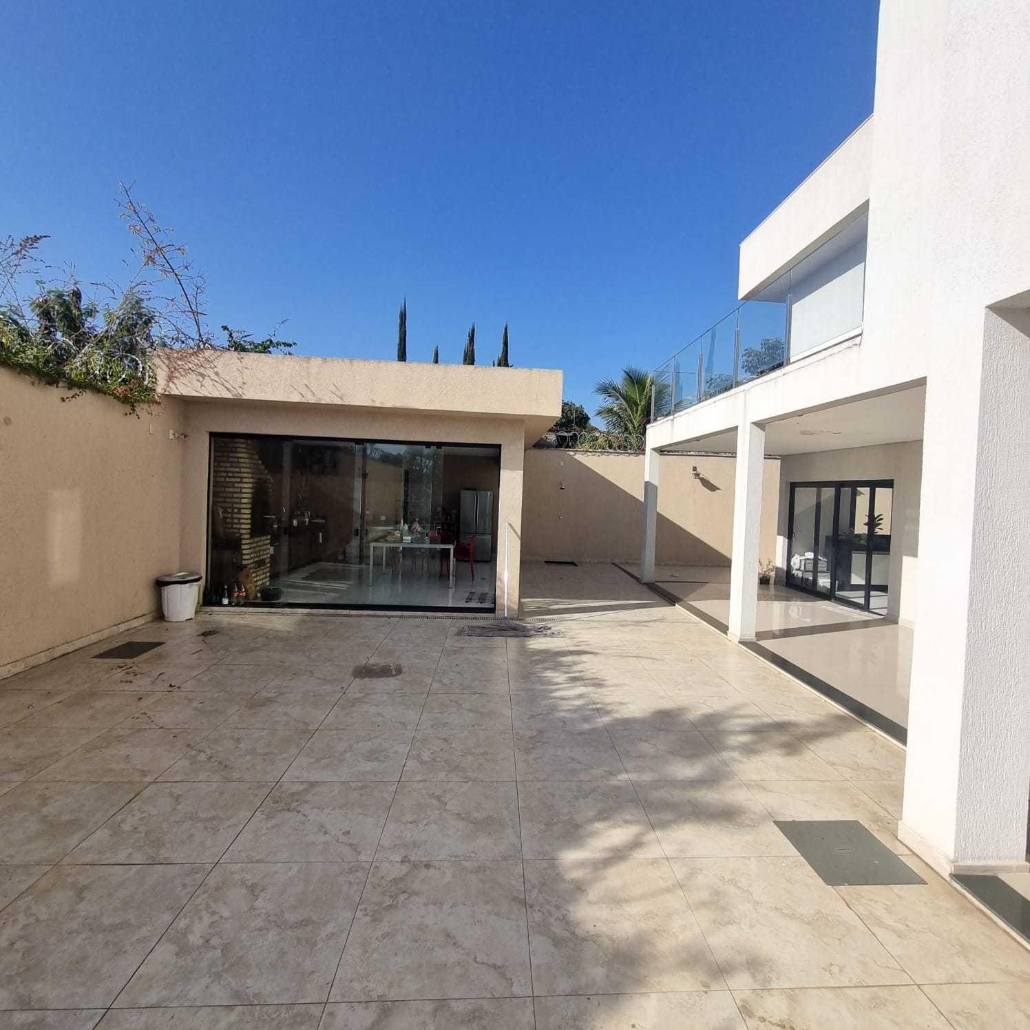 Casa à venda com 6 quartos, 550m² - Foto 10