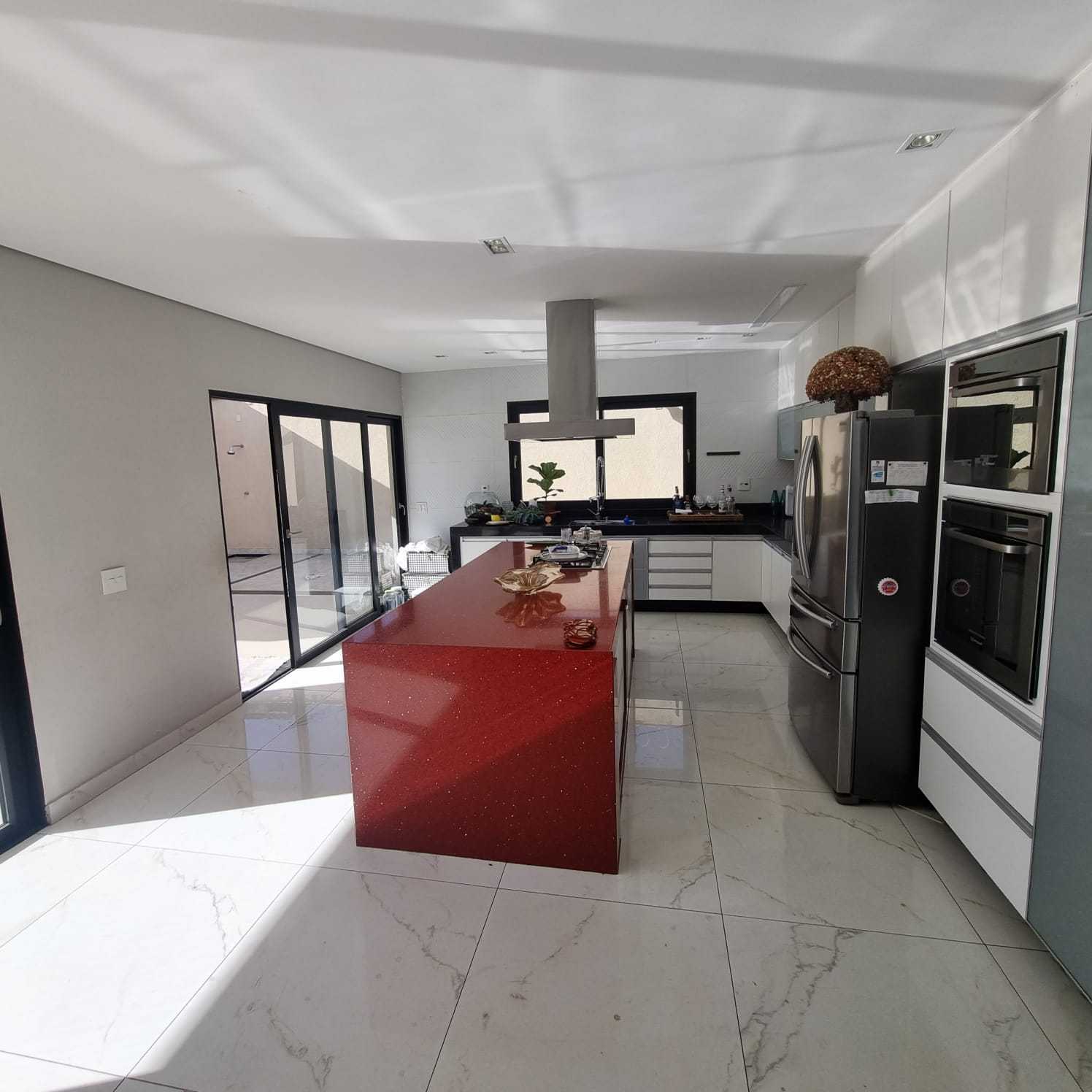 Casa à venda com 6 quartos, 550m² - Foto 17