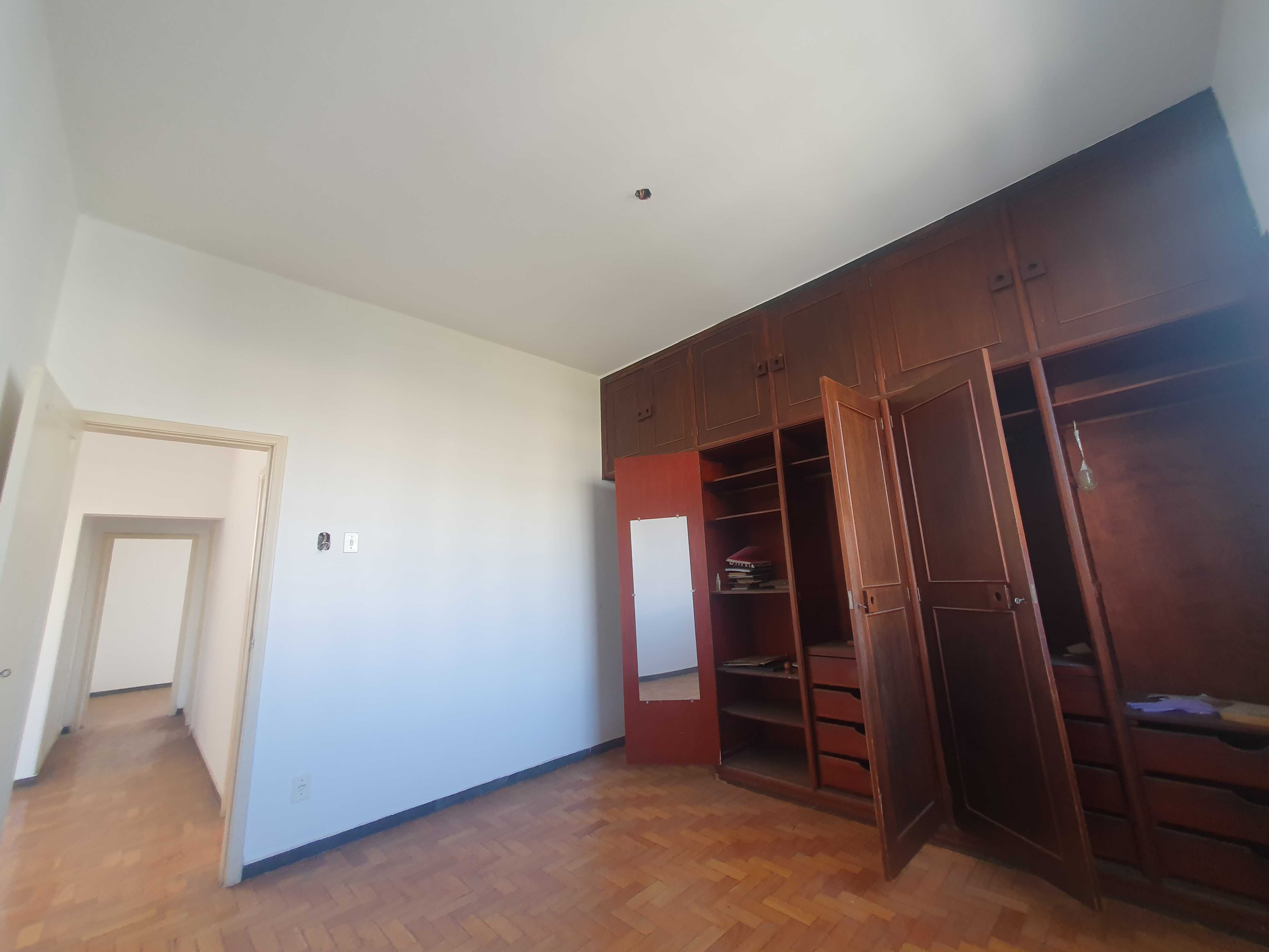 Apartamento à venda com 3 quartos, 115m² - Foto 6