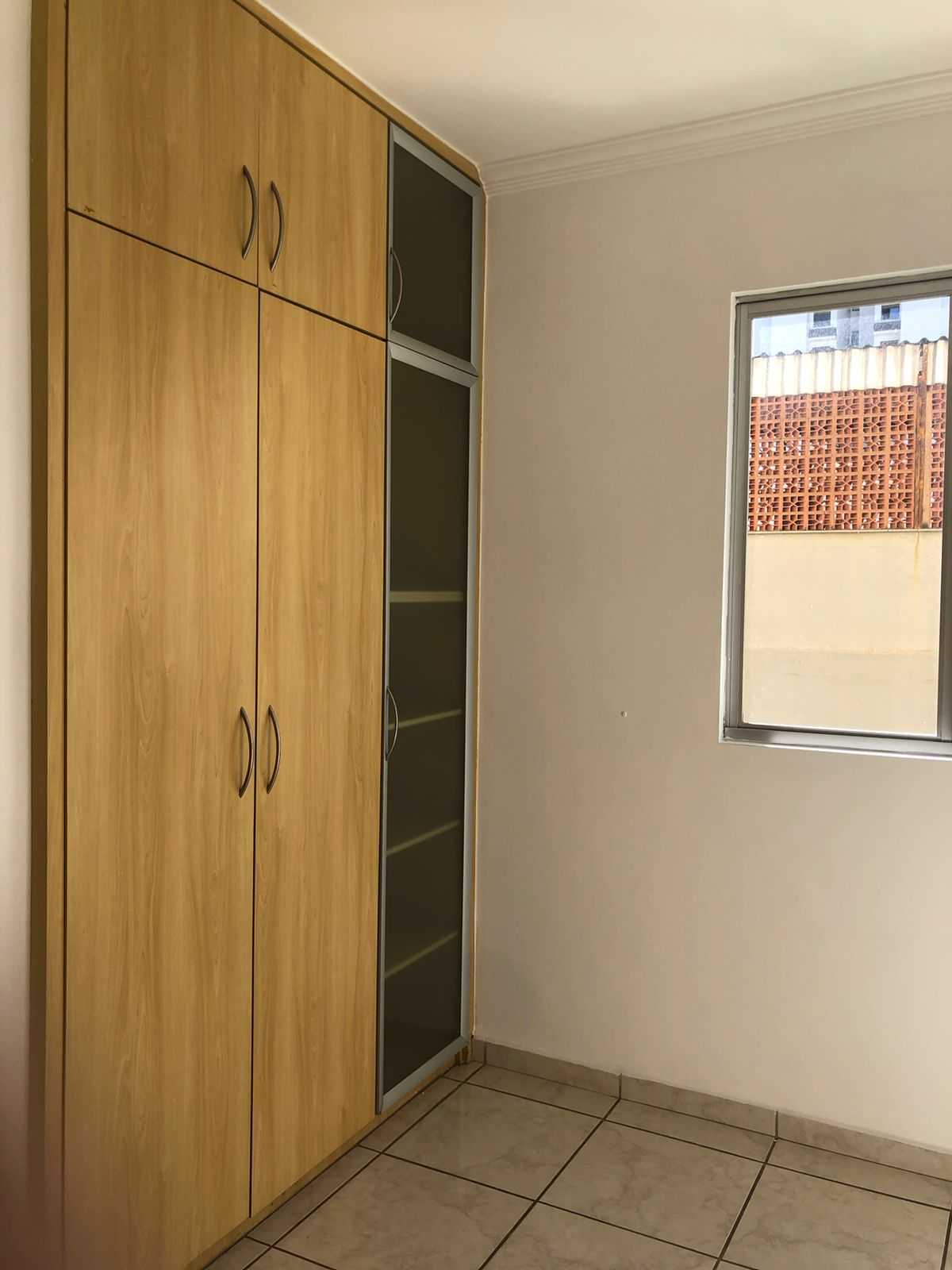 Apartamento à venda com 3 quartos, 104m² - Foto 4