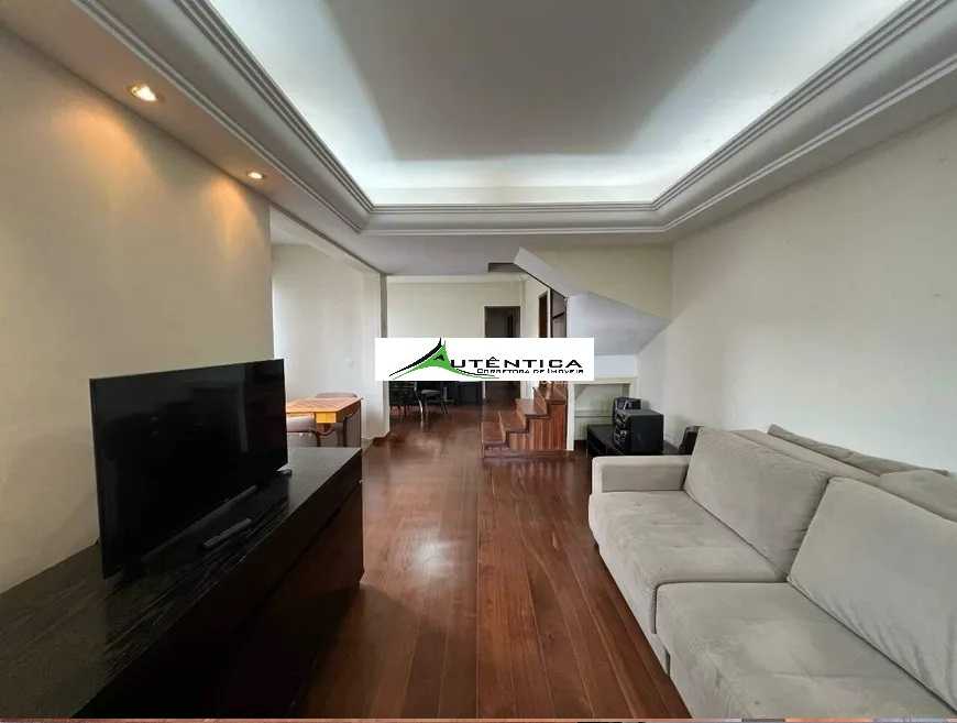 Cobertura à venda com 4 quartos, 300m² - Foto 4