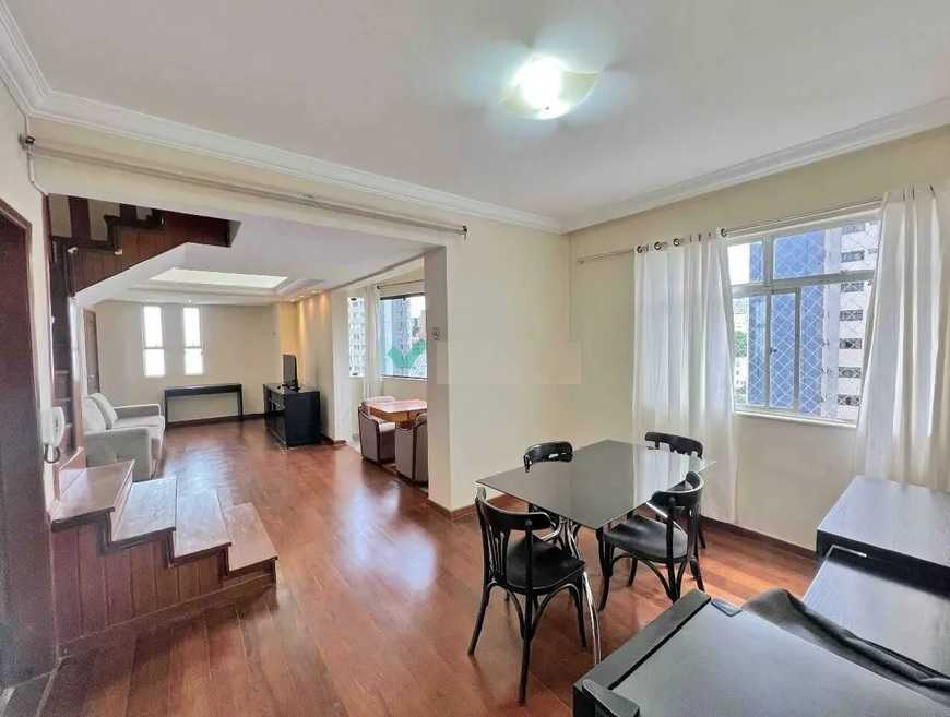 Cobertura à venda com 4 quartos, 300m² - Foto 1