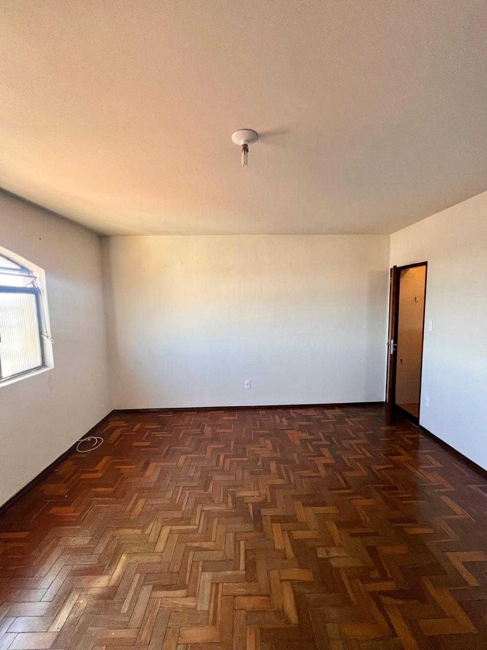 Apartamento à venda com 2 quartos, 75m² - Foto 10