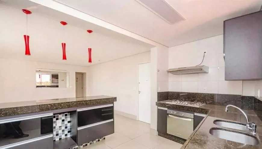 Apartamento à venda com 3 quartos, 105m² - Foto 17