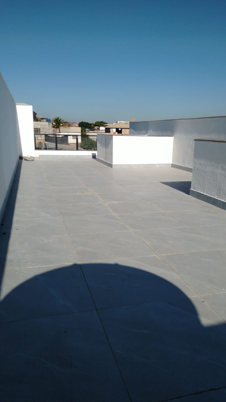 Casa à venda com 3 quartos, 160m² - Foto 3