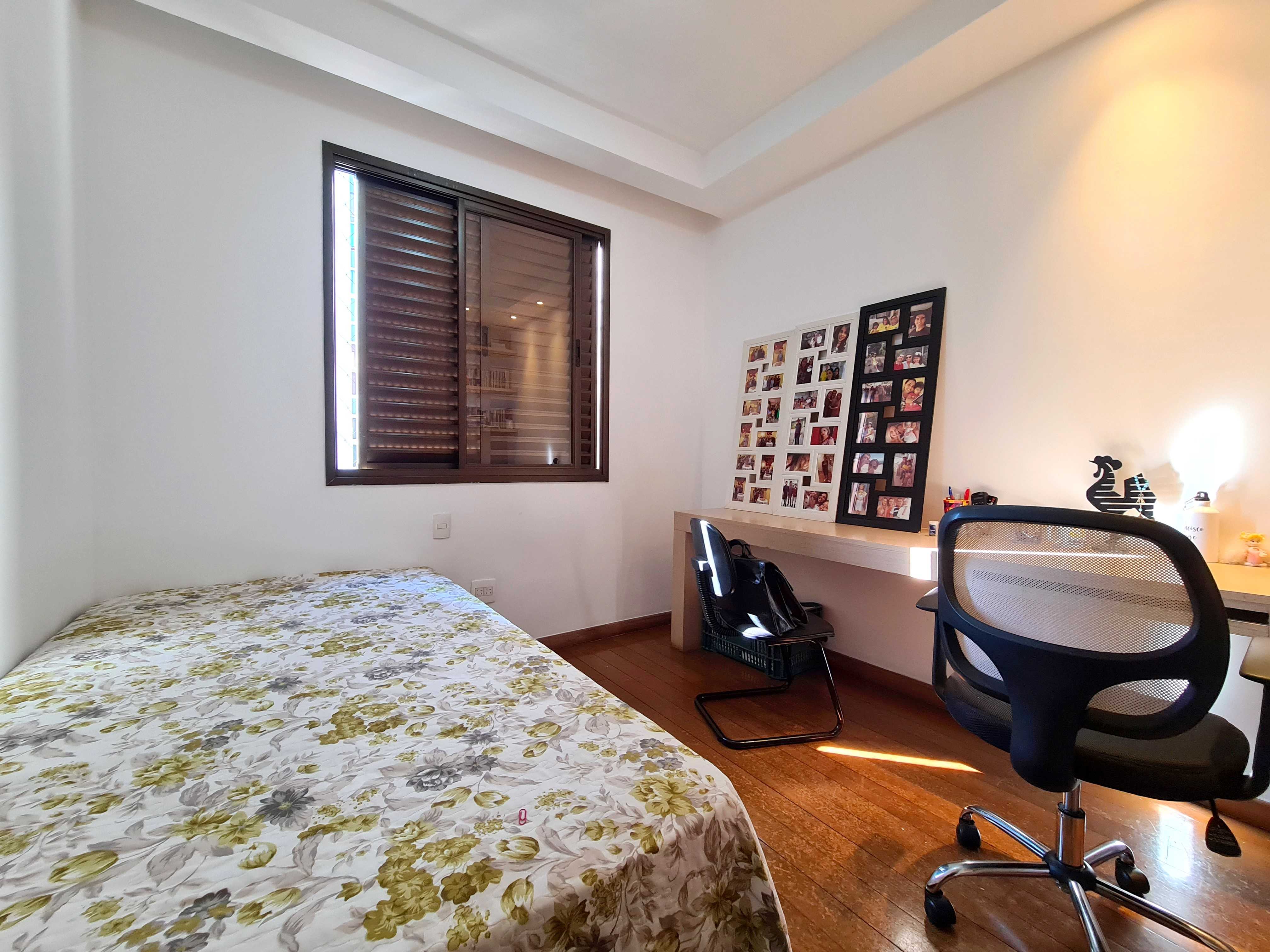 Apartamento à venda com 4 quartos, 135m² - Foto 14