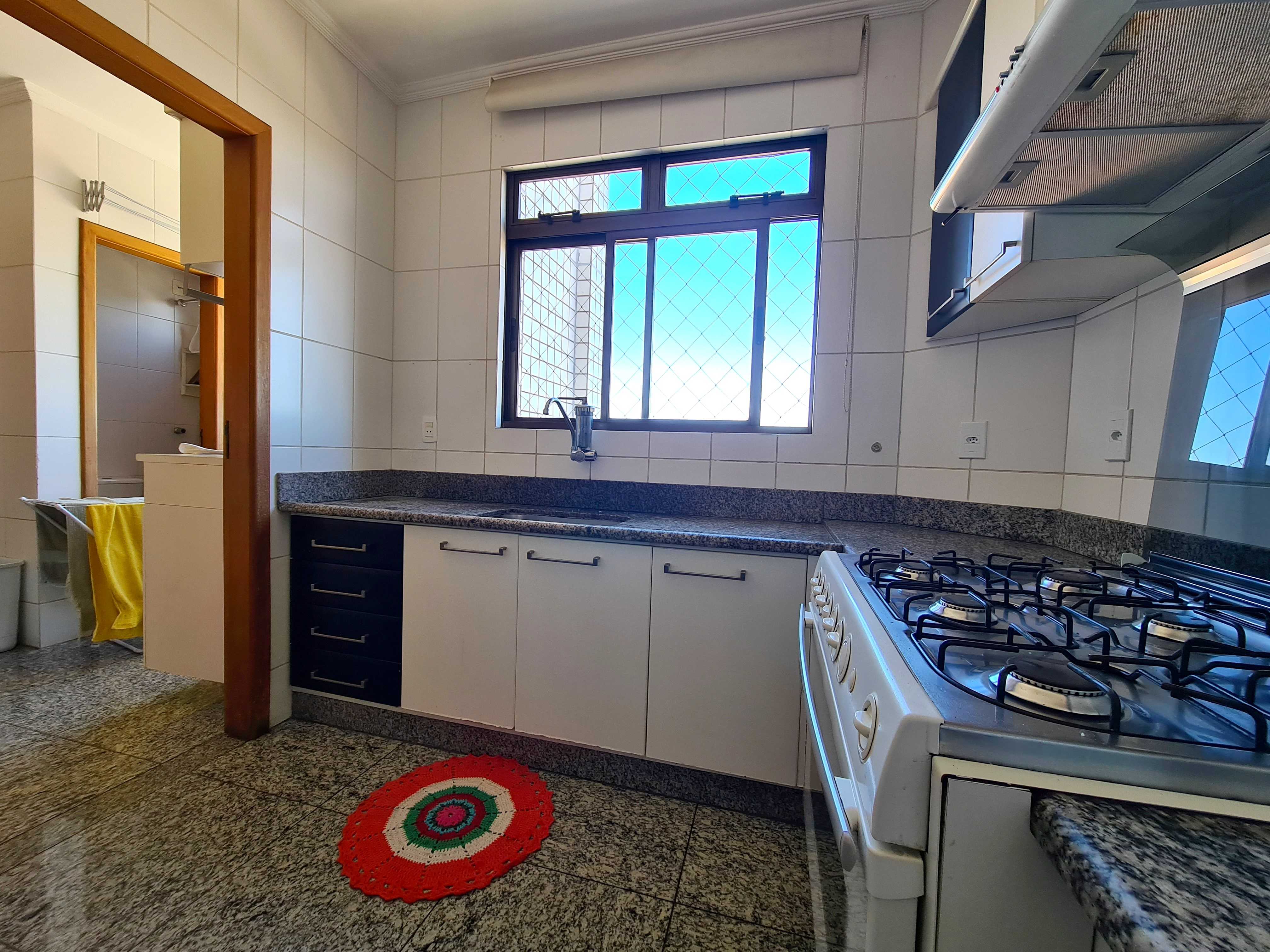 Apartamento à venda com 4 quartos, 135m² - Foto 21