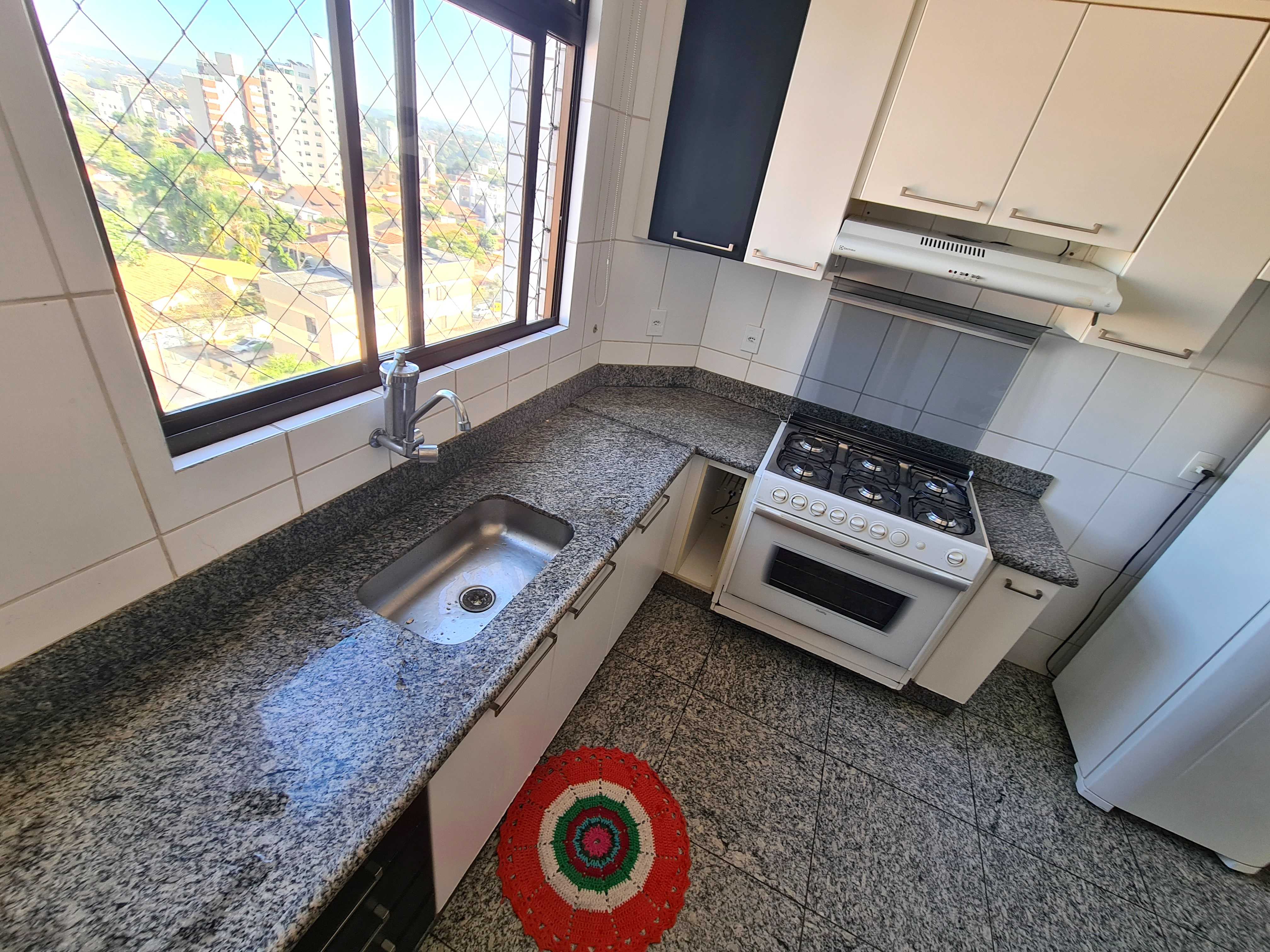 Apartamento à venda com 4 quartos, 135m² - Foto 19