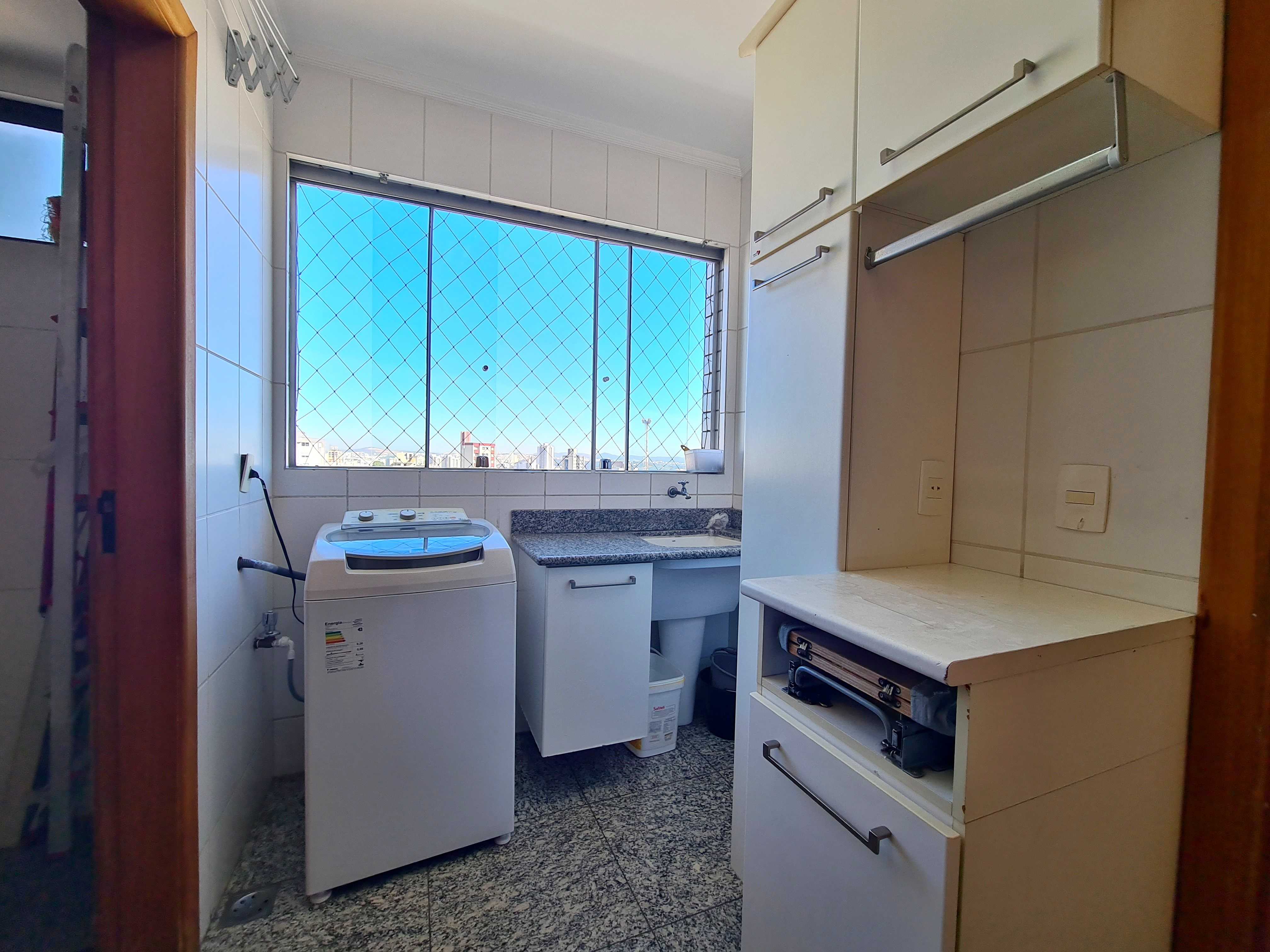 Apartamento à venda com 4 quartos, 135m² - Foto 23