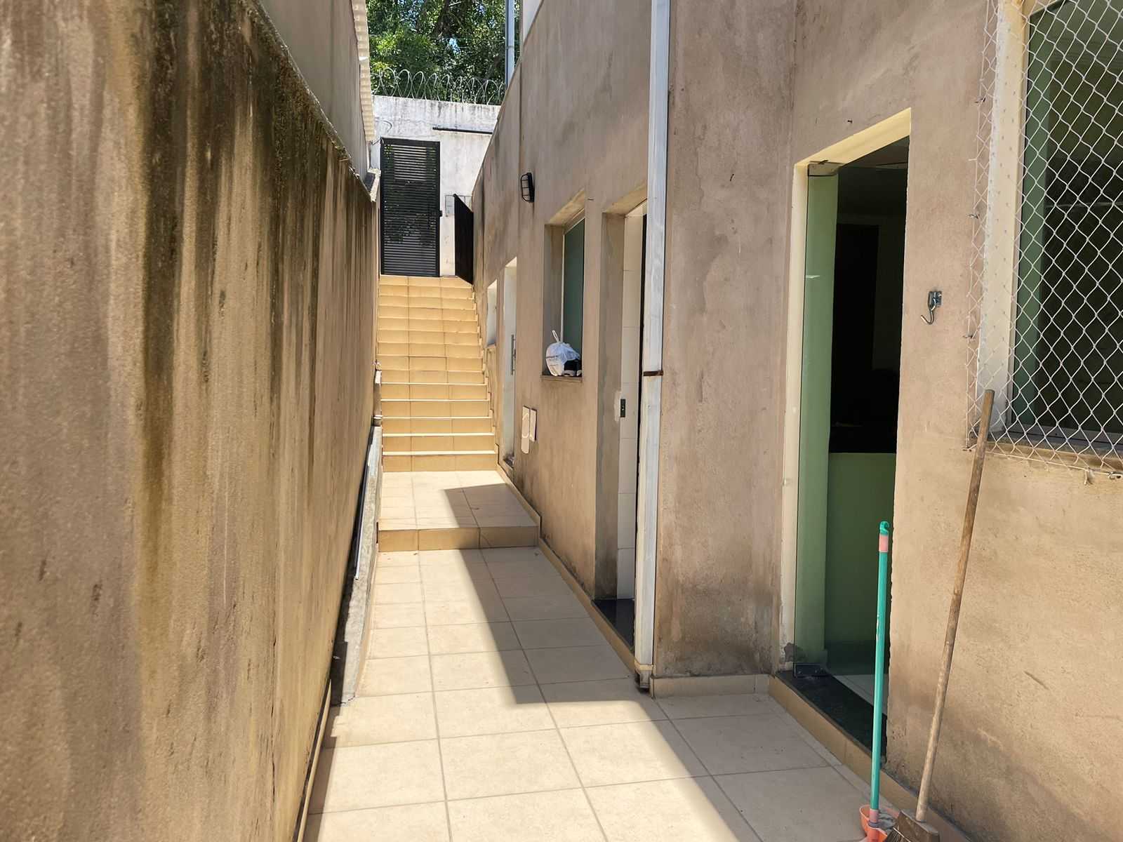 Casa à venda com 5 quartos, 180m² - Foto 19