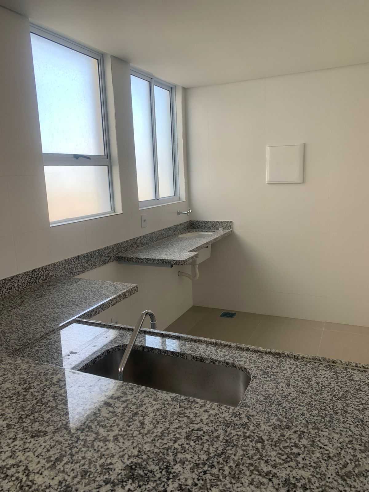 Cobertura à venda com 2 quartos, 160m² - Foto 8