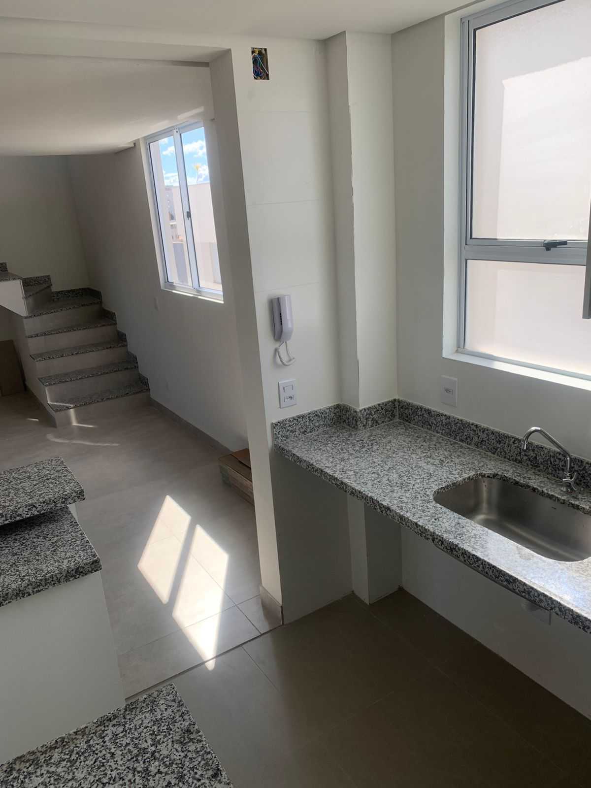 Cobertura à venda com 2 quartos, 160m² - Foto 11