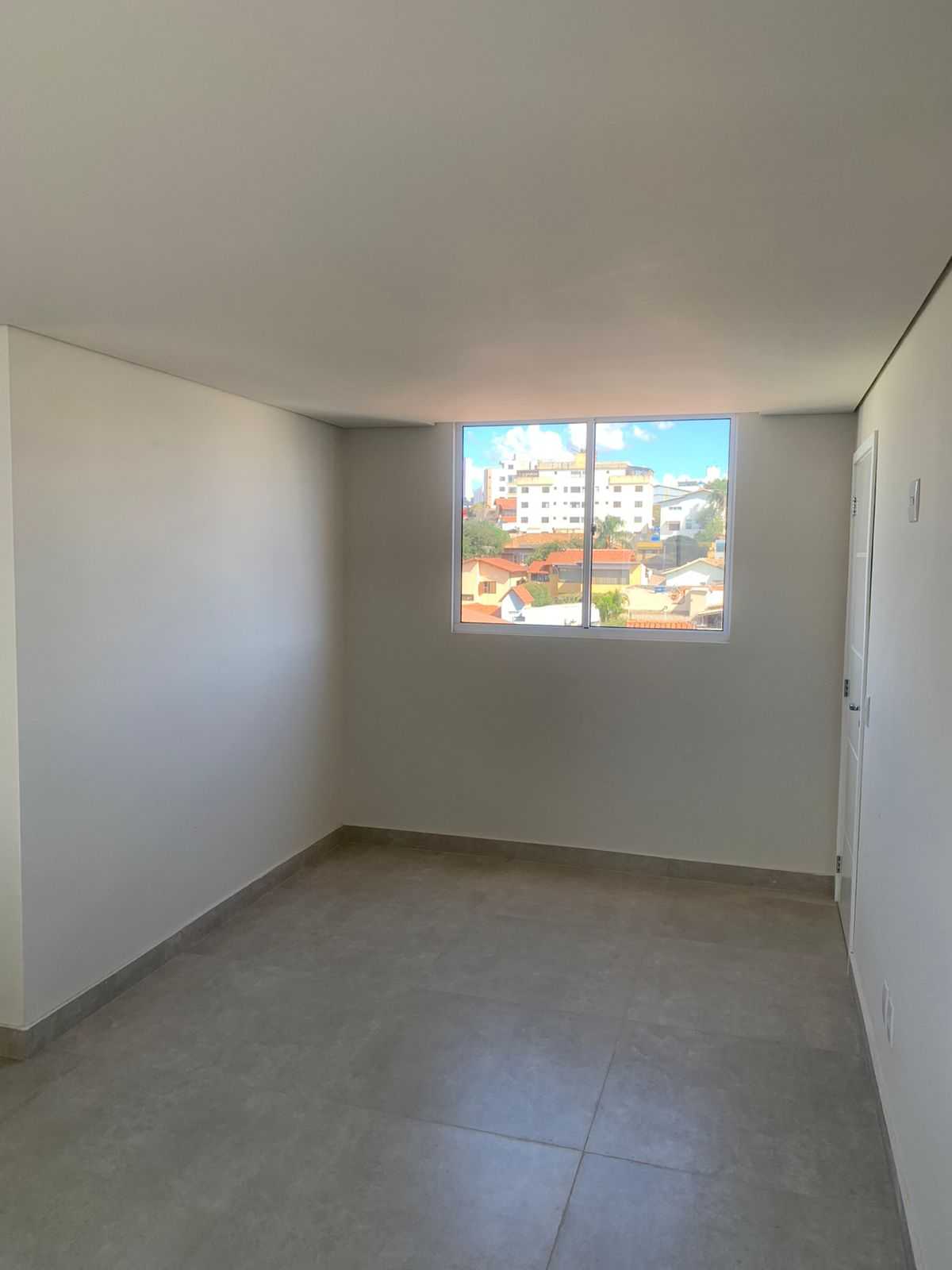 Cobertura à venda com 2 quartos, 160m² - Foto 3