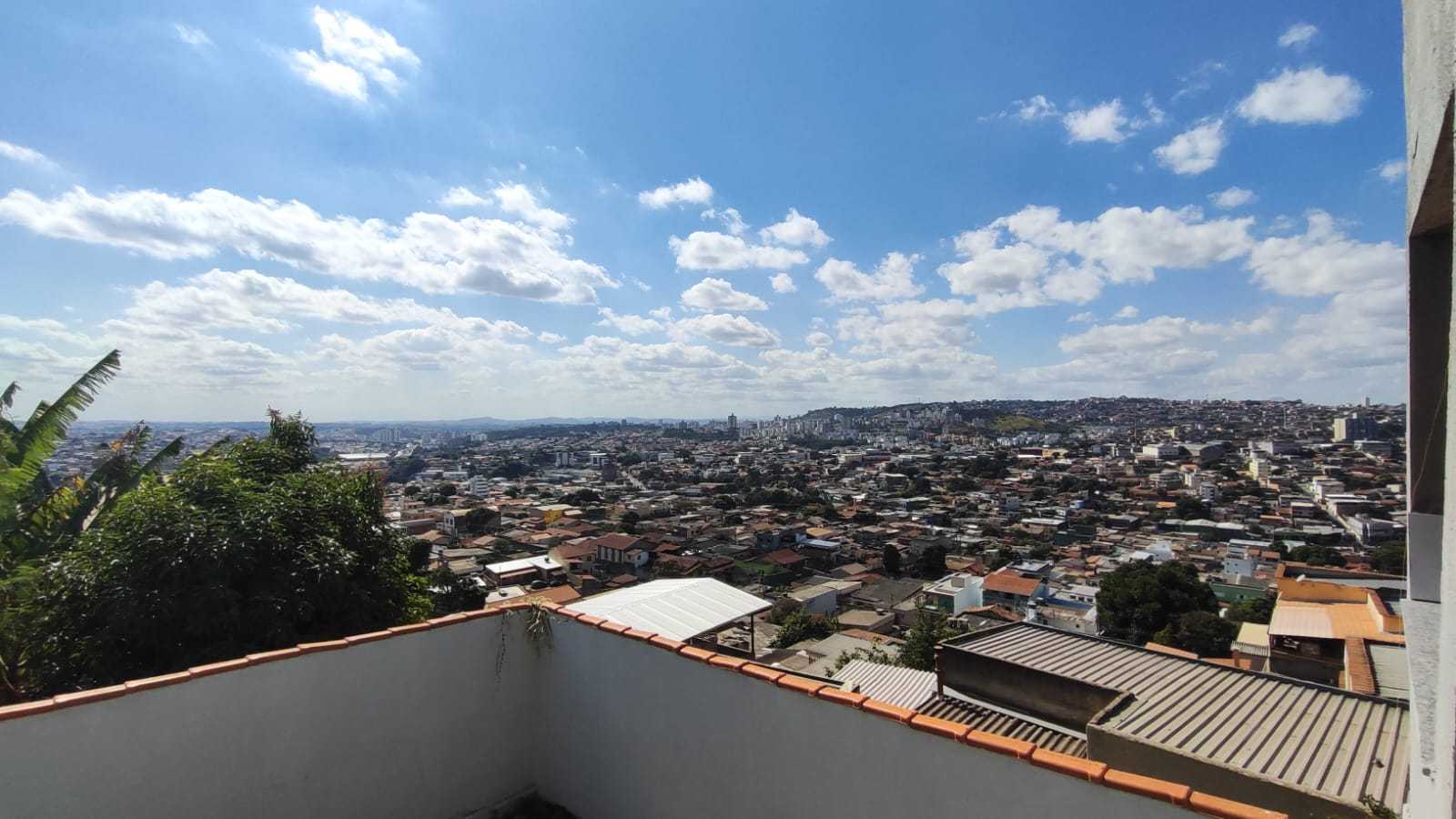 Casa à venda com 3 quartos, 360m² - Foto 25