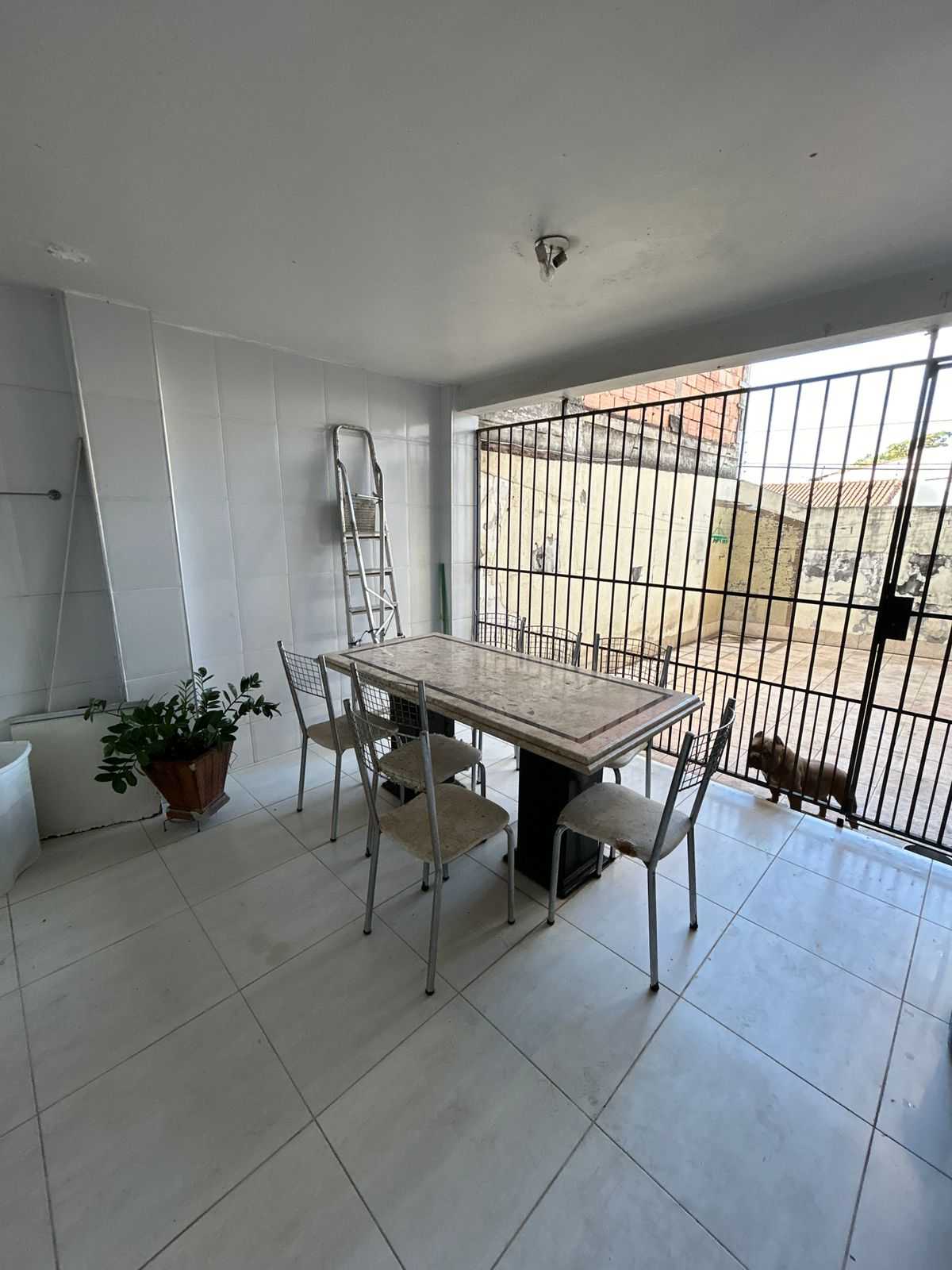 Casa à venda com 4 quartos, 201m² - Foto 23