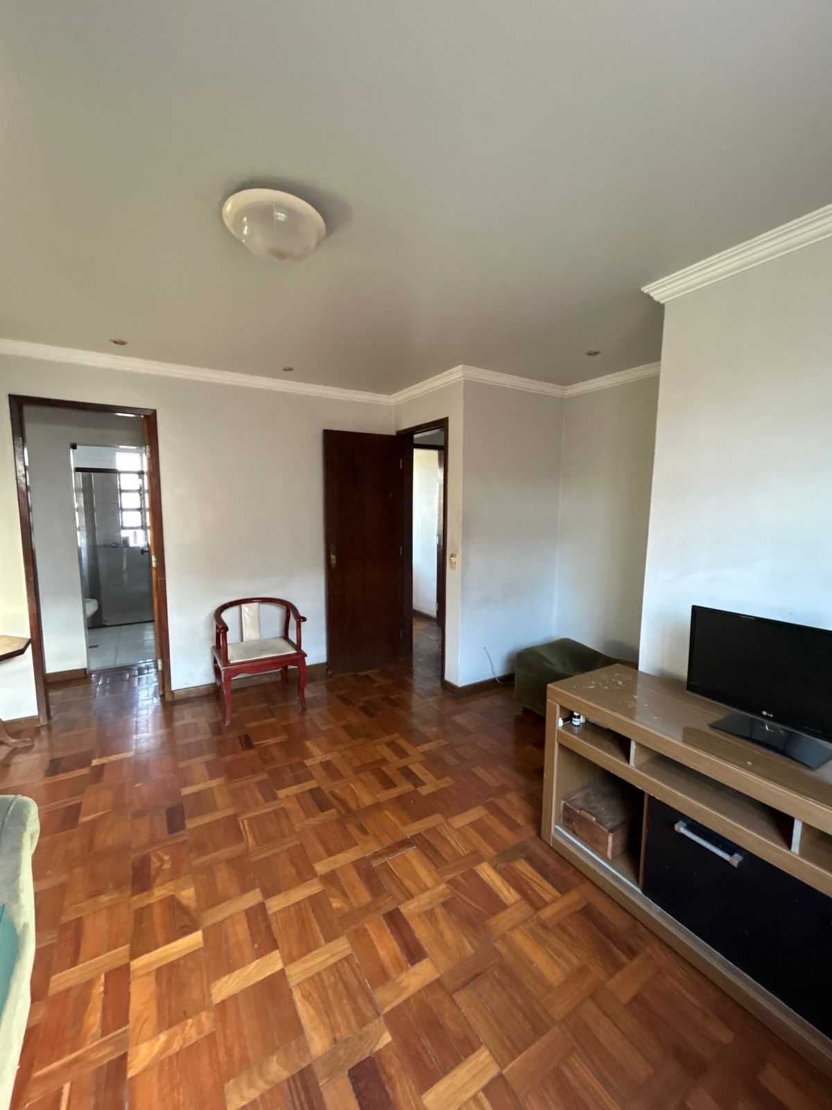 Casa à venda com 4 quartos, 201m² - Foto 7