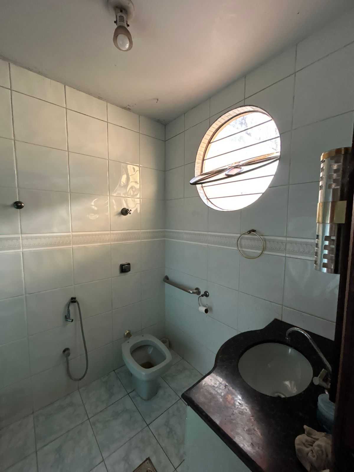 Casa à venda com 4 quartos, 201m² - Foto 13