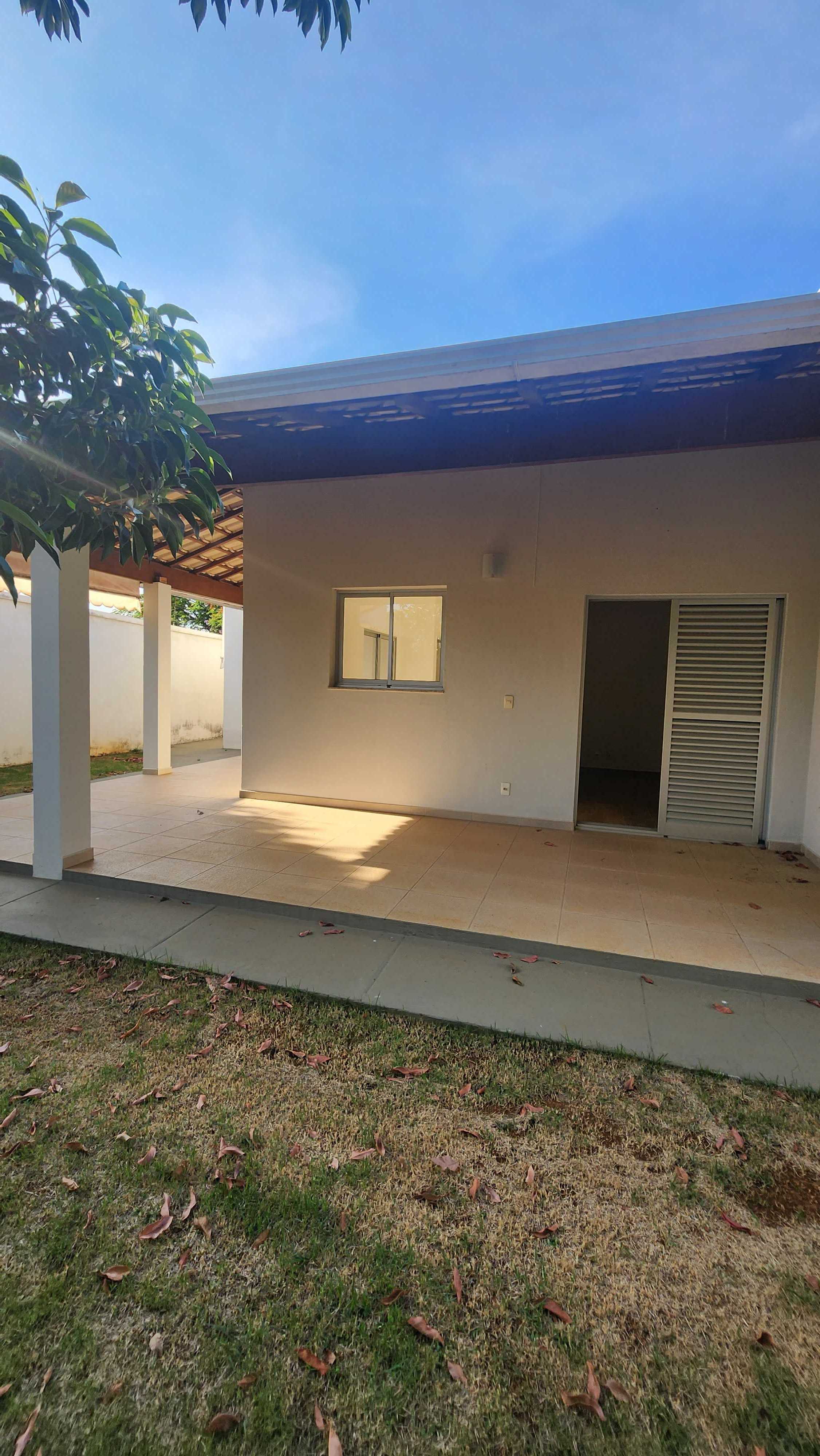 Casa à venda com 3 quartos, 244m² - Foto 14