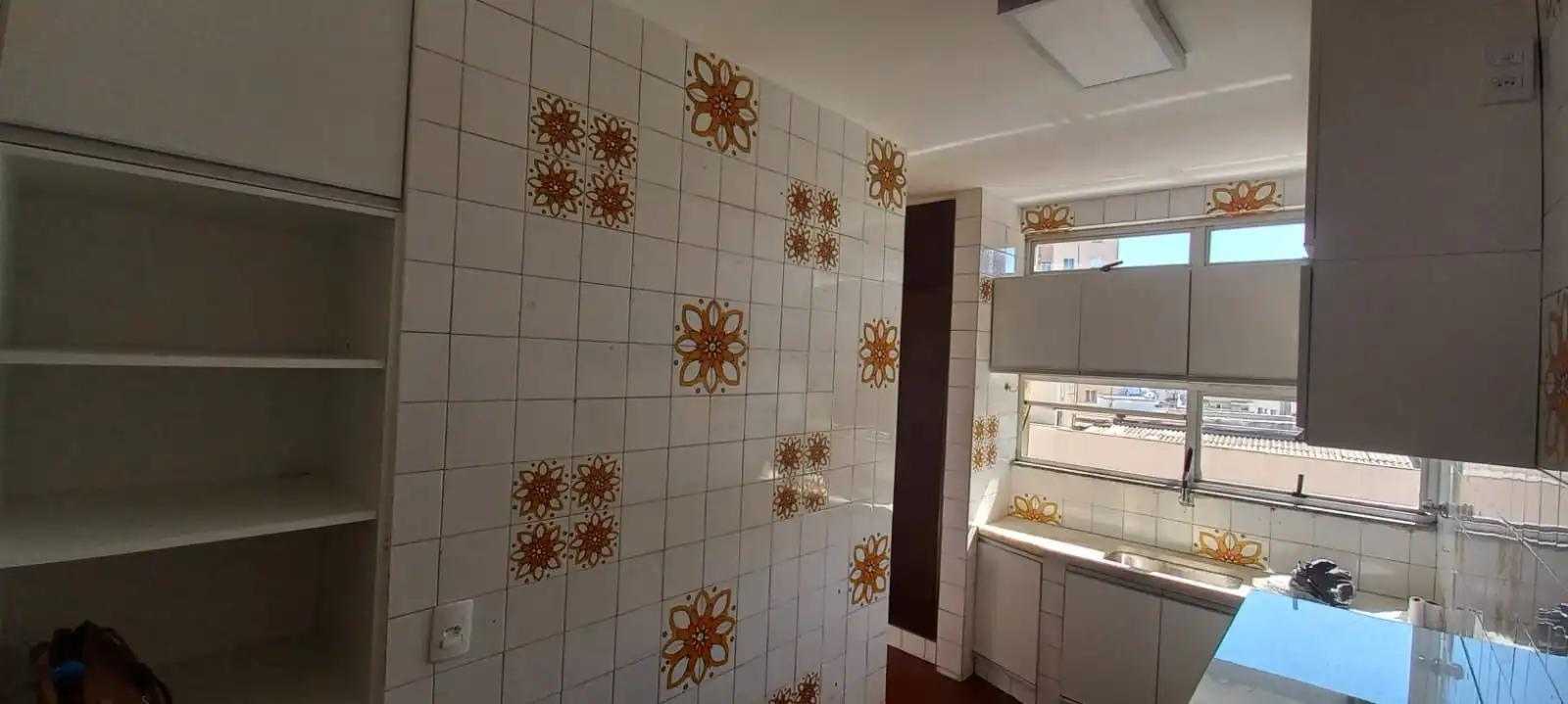 Apartamento à venda com 2 quartos, 80m² - Foto 7