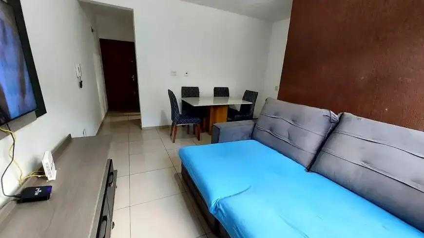 Apartamento à venda com 2 quartos, 50m² - Foto 2