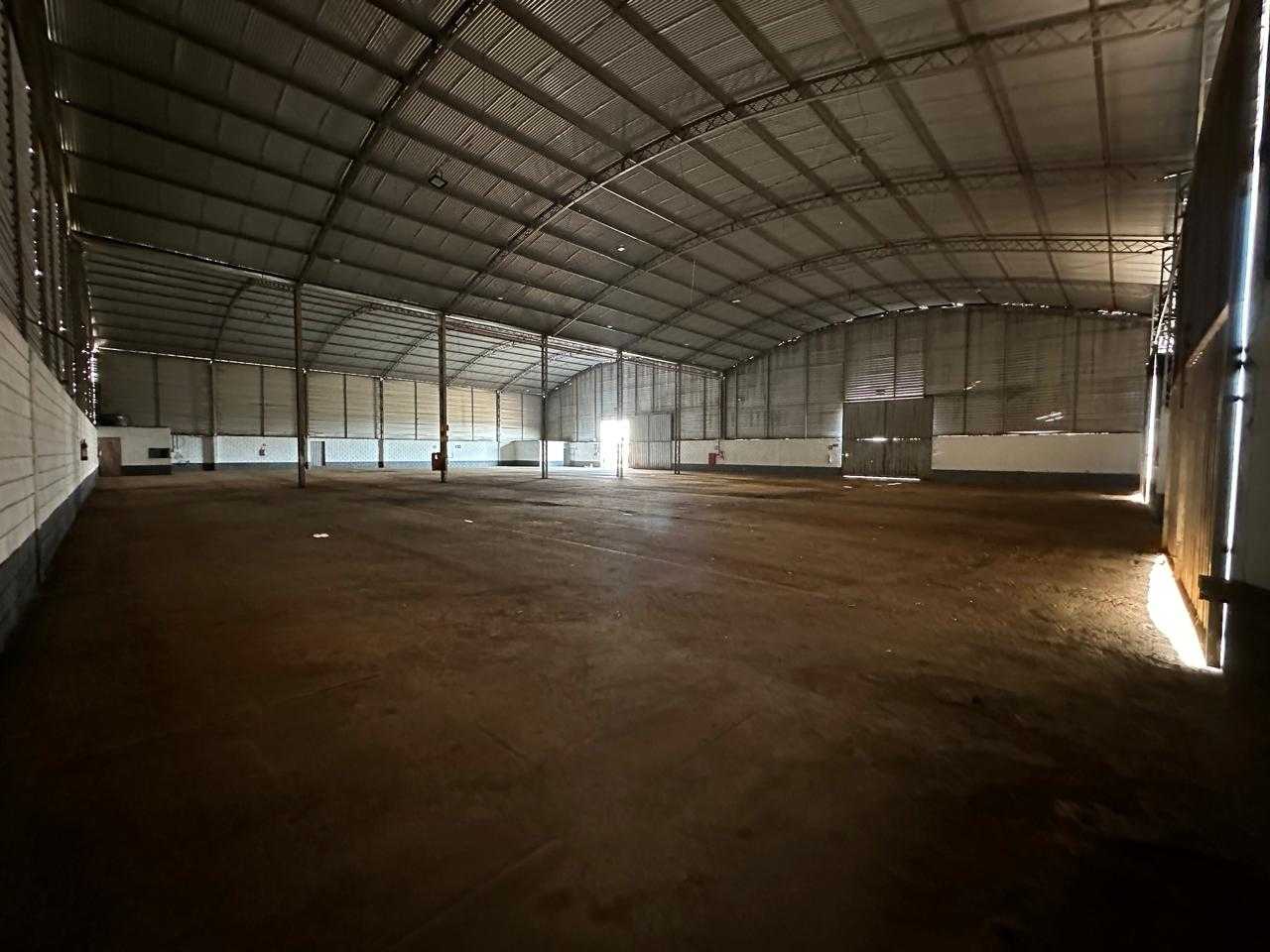 Depósito-Galpão-Armazém para alugar, 1800m² - Foto 6