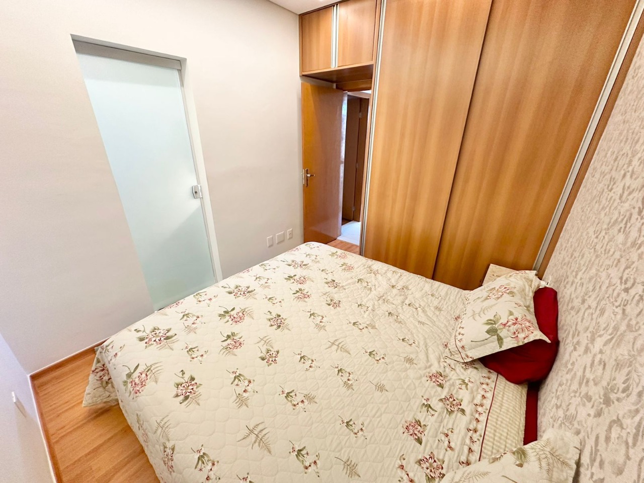 Apartamento à venda com 3 quartos, 102m² - Foto 6