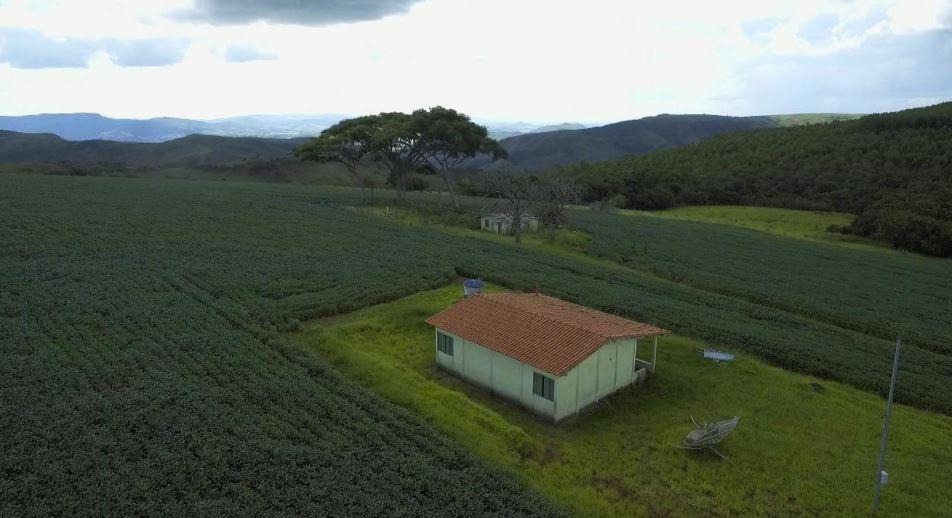 Chácara à venda com 2 quartos, 12830000m² - Foto 13