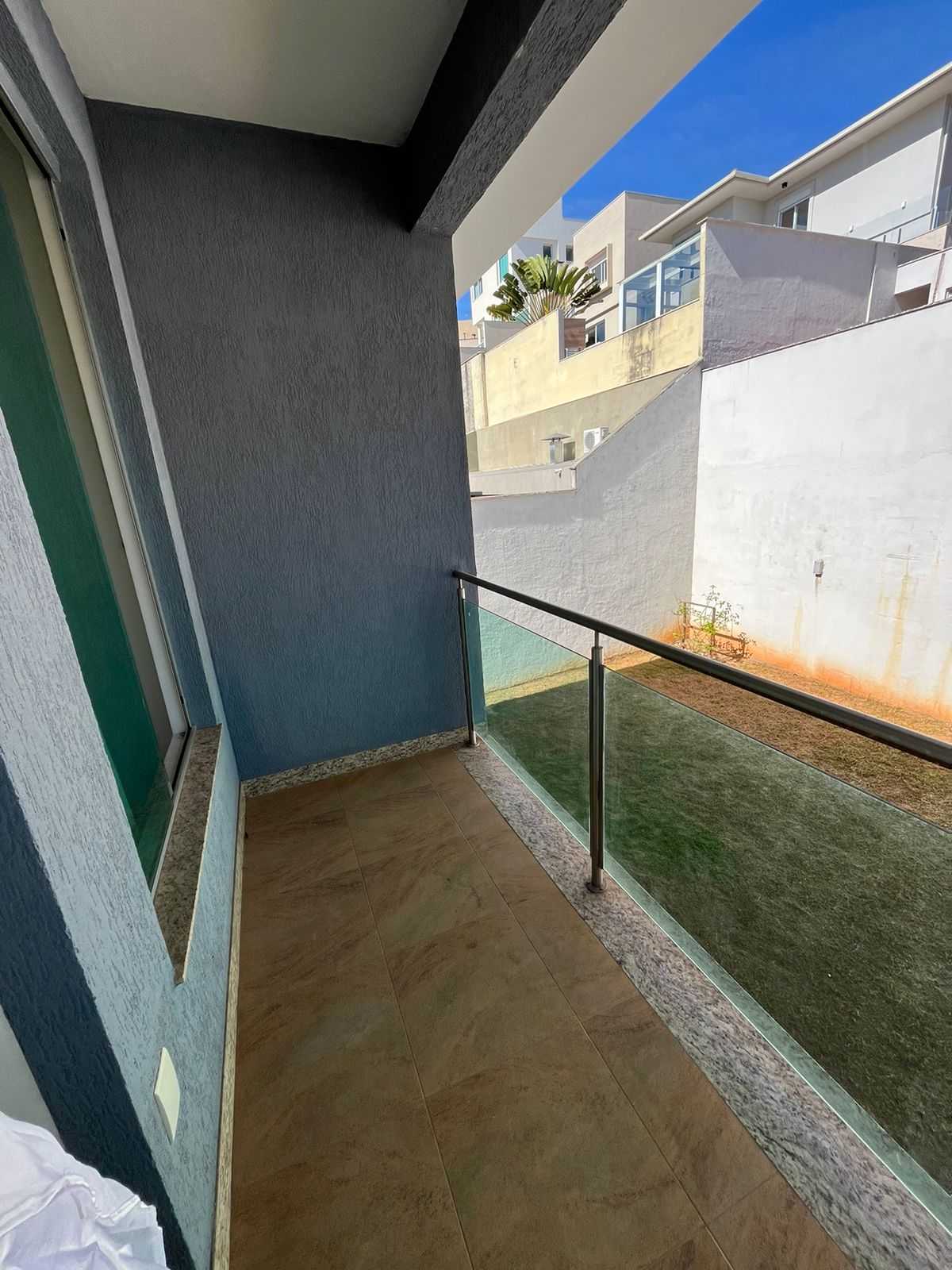 Casa de Condomínio à venda com 4 quartos, 360m² - Foto 6