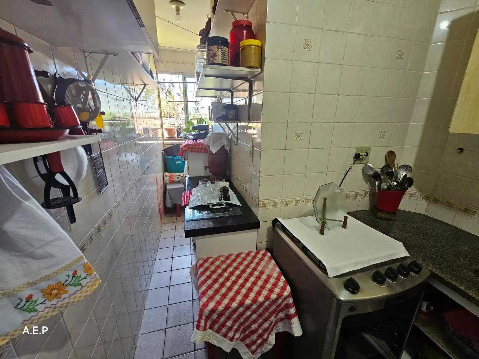 Apartamento à venda com 3 quartos, 70m² - Foto 7