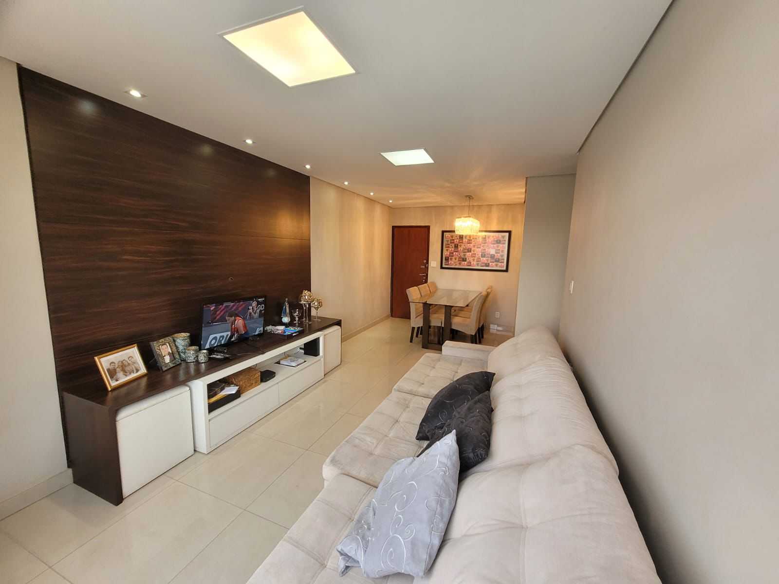 Apartamento à venda com 3 quartos, 90m² - Foto 2